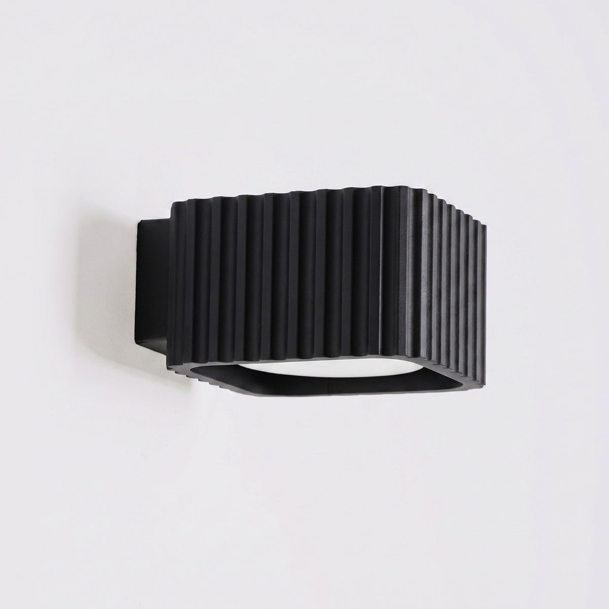 Wandleuchte "RIFF" flach