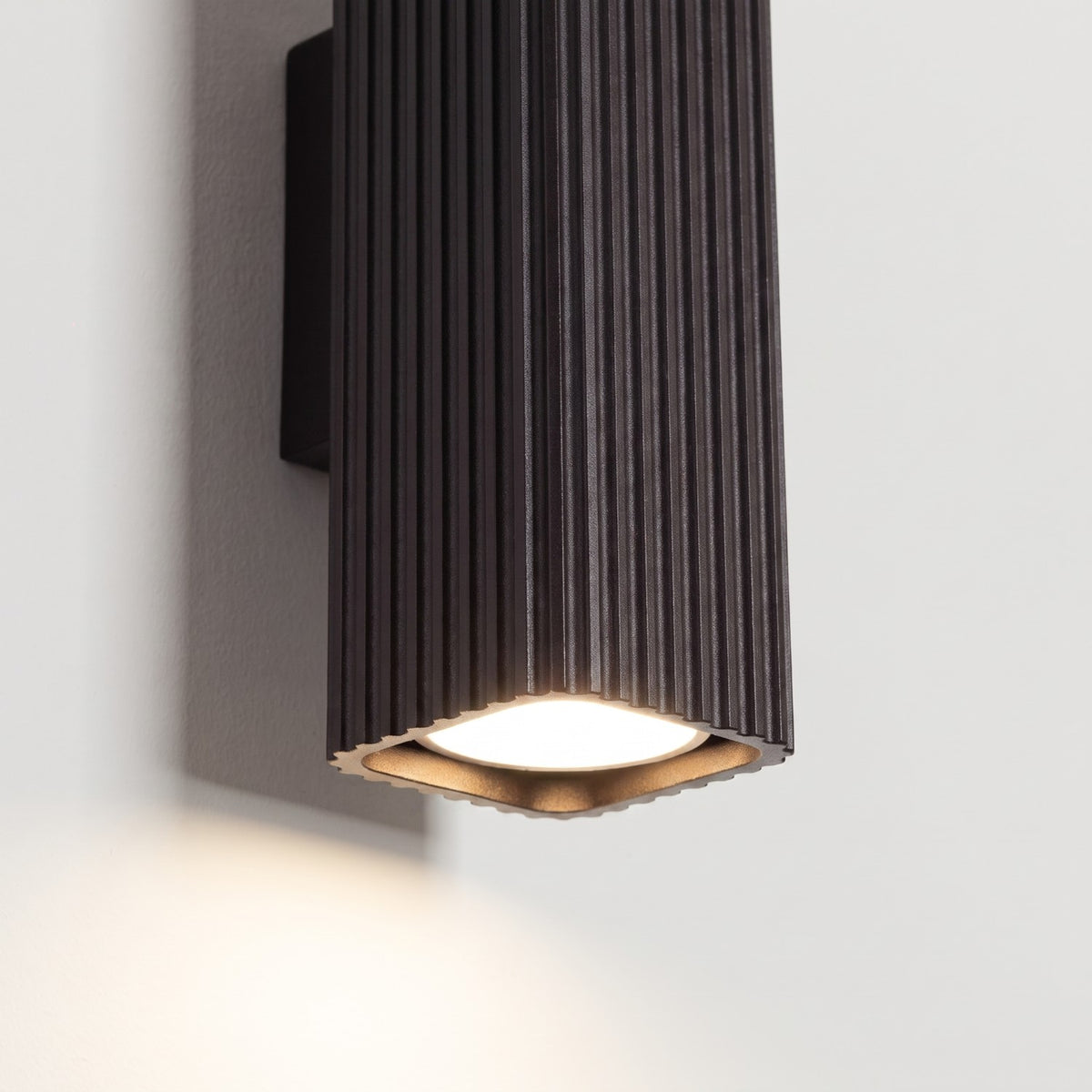 Wandleuchte "RAYO 20"