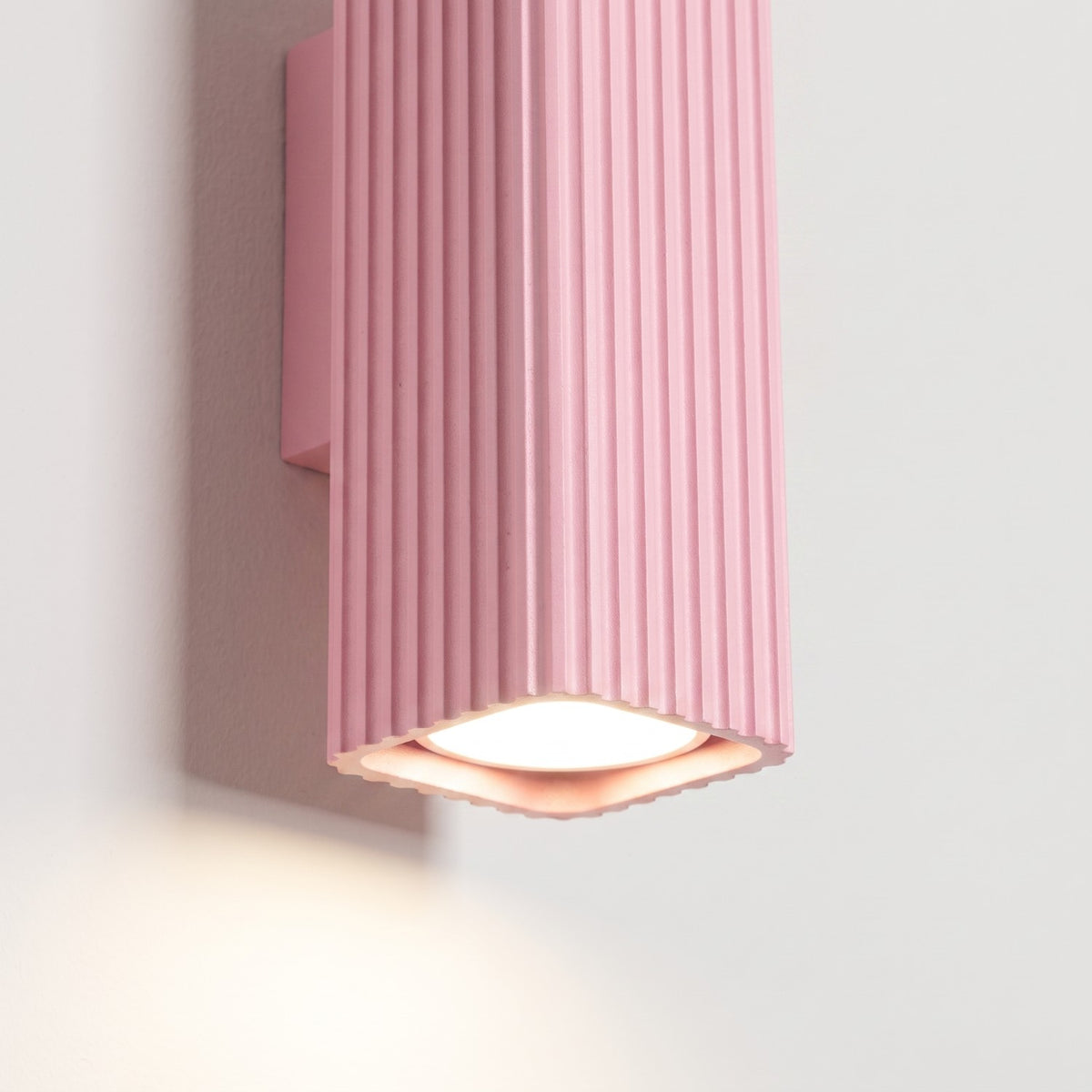 Wandleuchte "RAYO 20"
