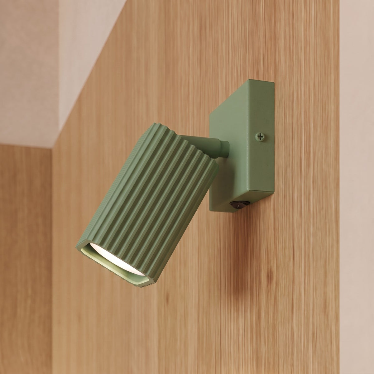 Wandleuchte "RAYO" mit Schalter