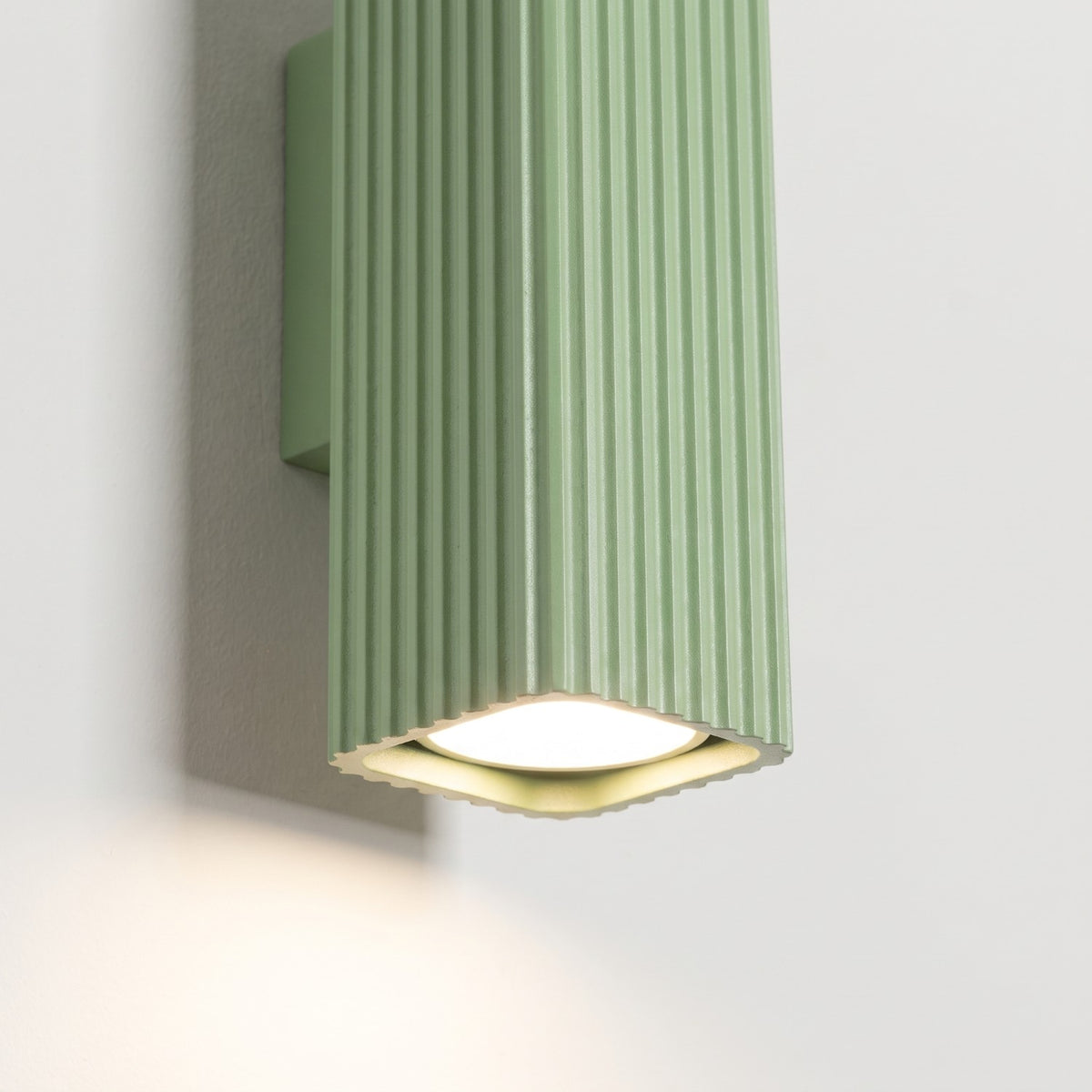 Wandleuchte "RAYO 20"