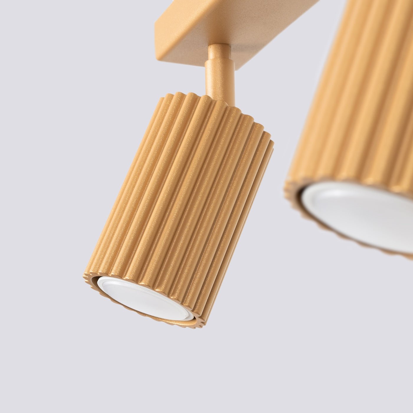 Deckenleuchte "KARBON 3L" – Deckenleuchte in Golden | Dexity Lichtdesign