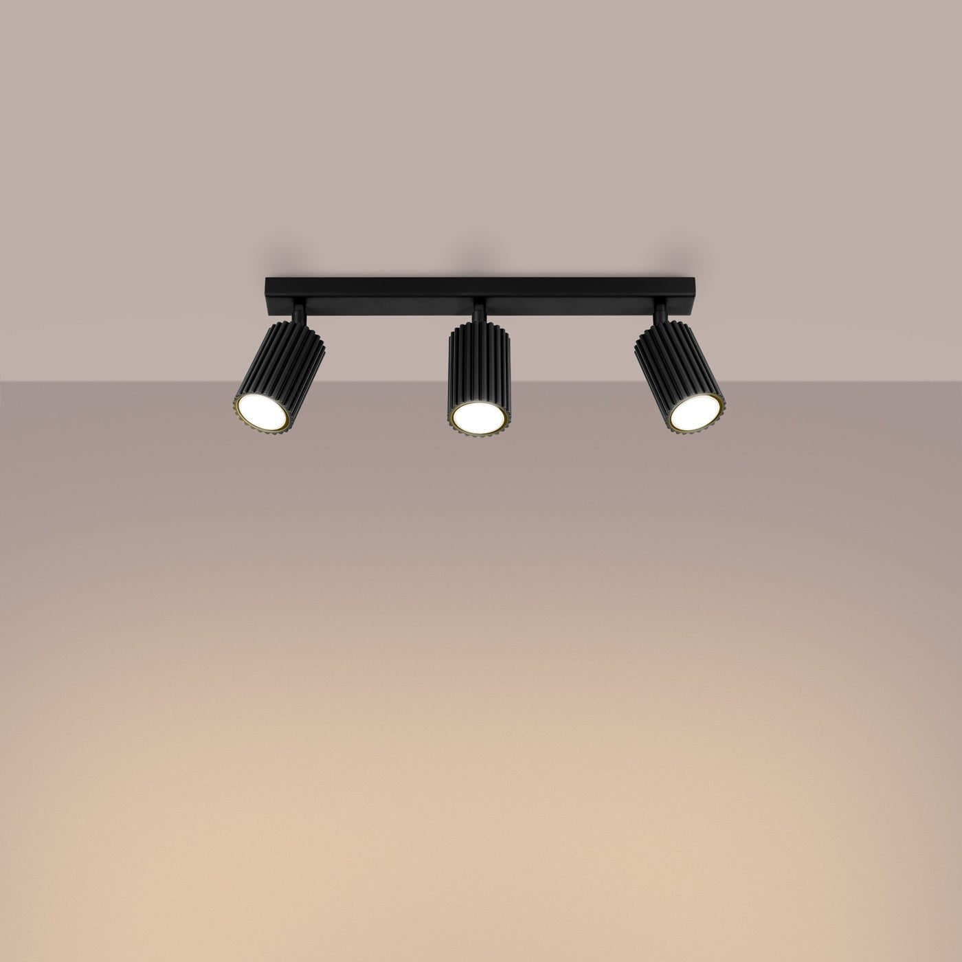 Deckenleuchte "KARBON 3L" – Deckenleuchte in Schwarz | Dexity Lichtdesign