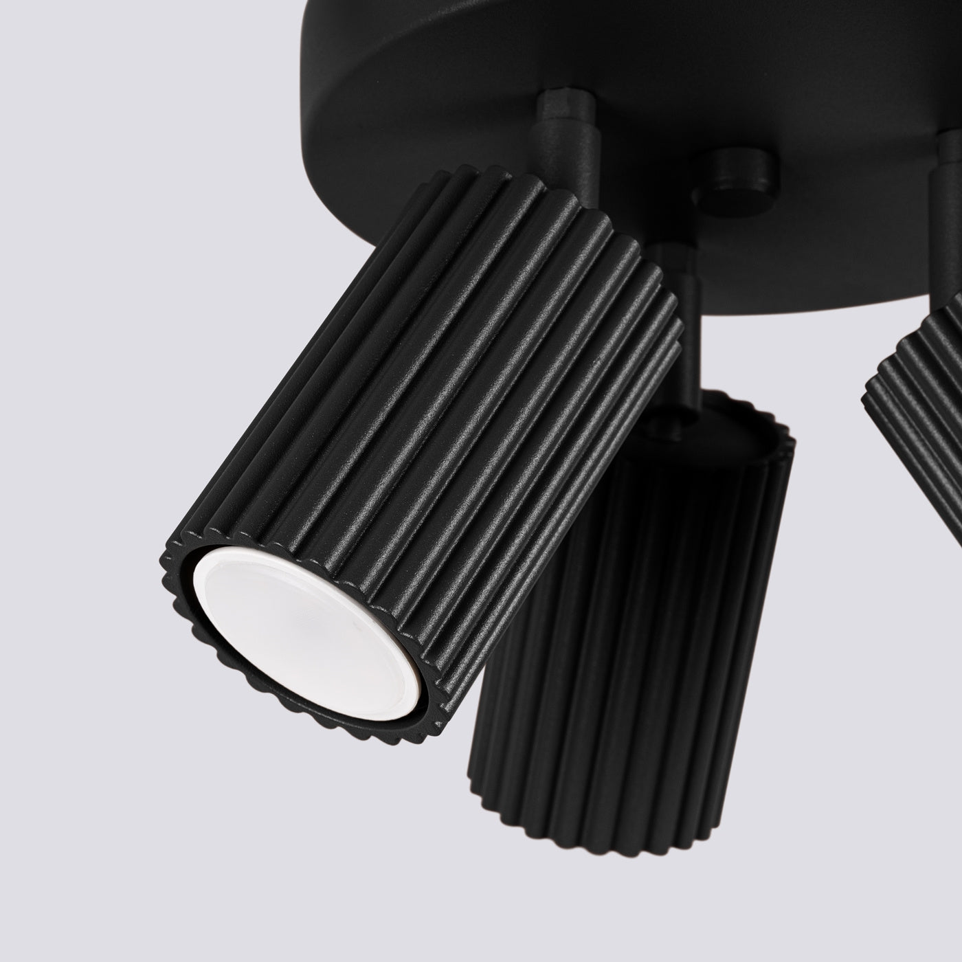 Deckenleuchte "KARBON 3P" – Deckenleuchte in Schwarz | Dexity Lichtdesign
