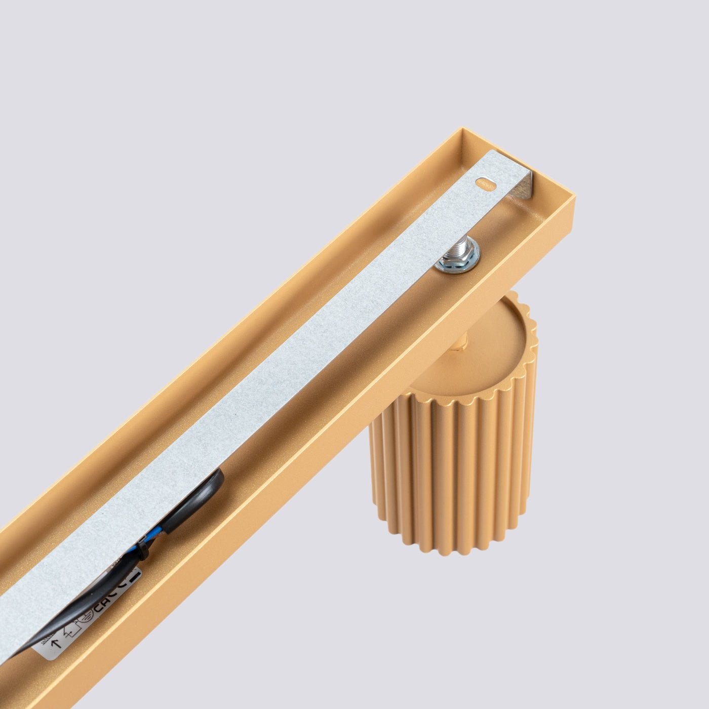Deckenleuchte "KARBON 4L" – Deckenleuchte in Golden | Dexity Lichtdesign
