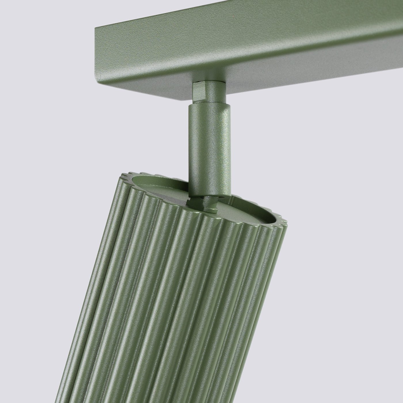 Deckenleuchte "KARBON 4L" – Deckenleuchte in Olivgrün | Dexity Lichtdesign