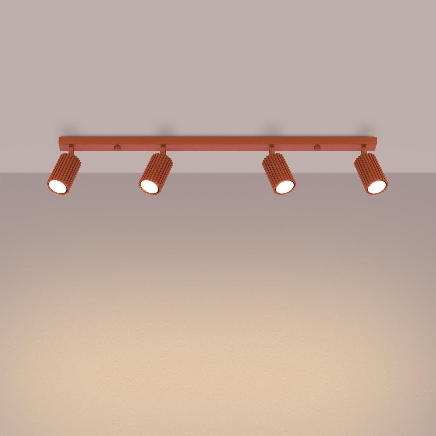 Deckenleuchte "KARBON 4L" – Deckenleuchte in Roter Ocker | Dexity Lichtdesign
