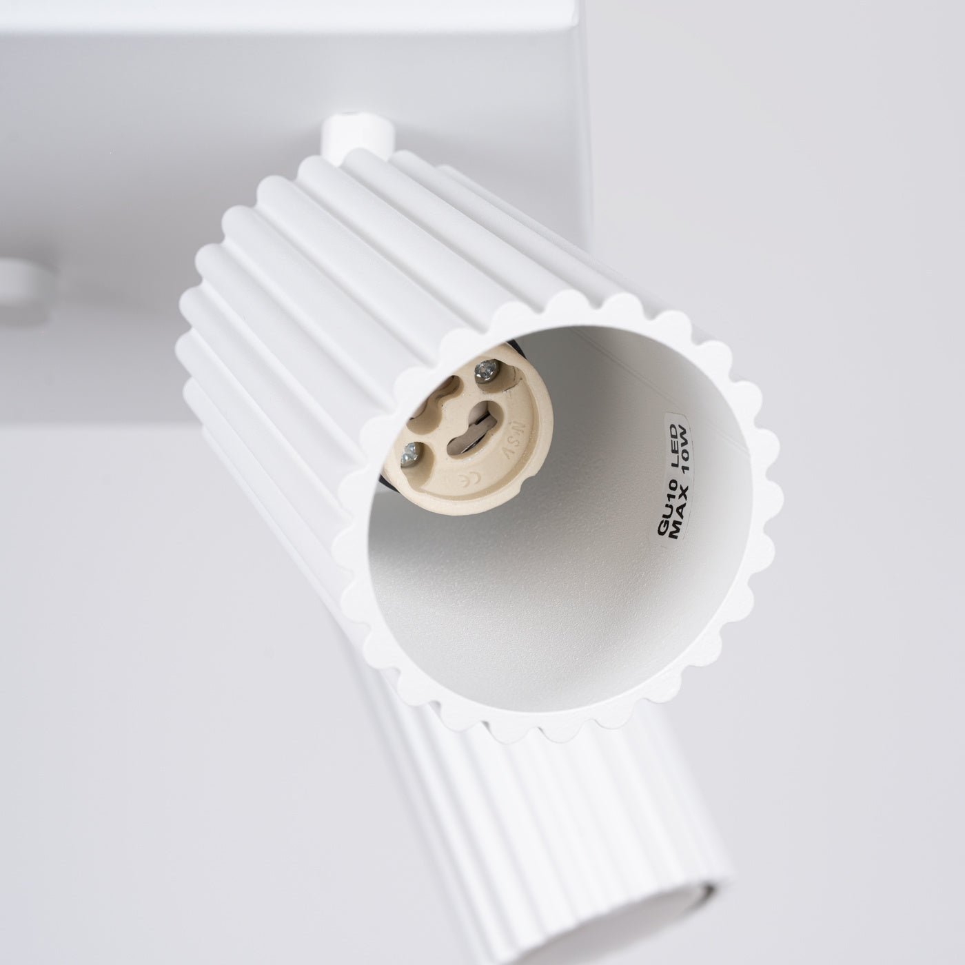 Deckenleuchte "KARBON 4" – Deckenleuchte in Weiß | Dexity Lichtdesign