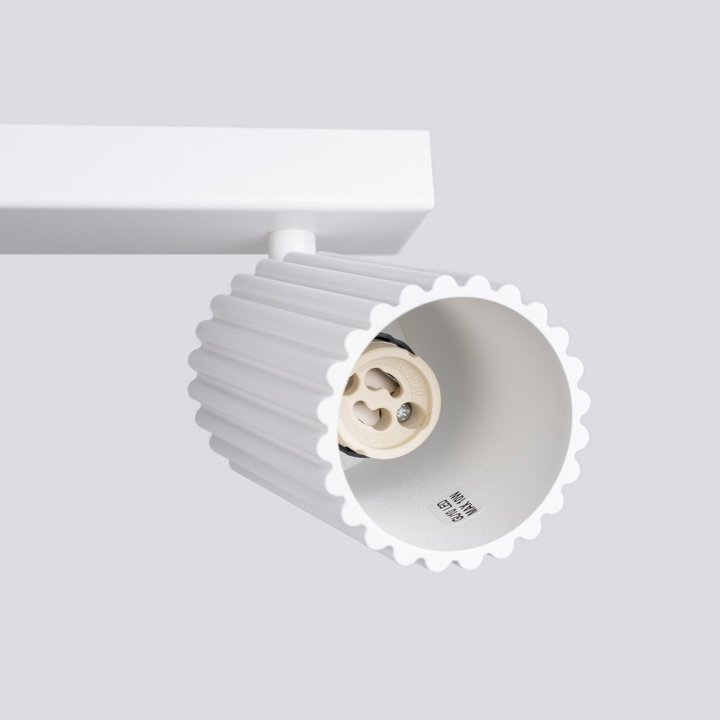 Deckenleuchte "KARBON 6L" – Deckenleuchte in Weiß | Dexity Lichtdesign
