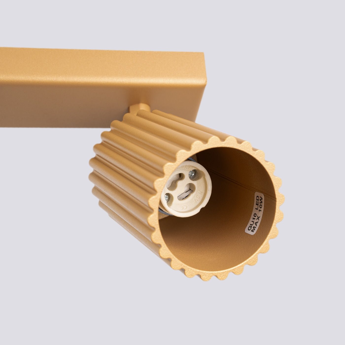 Deckenleuchte "KARBON 6L" – Deckenleuchte in Golden | Dexity Lichtdesign