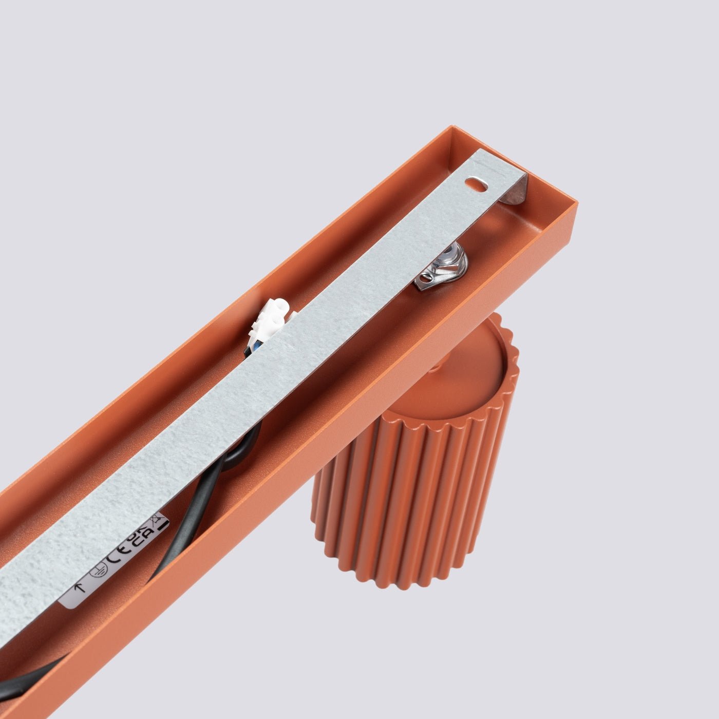 Deckenleuchte "KARBON 6L" – Deckenleuchte in Roter Ocker | Dexity Lichtdesign