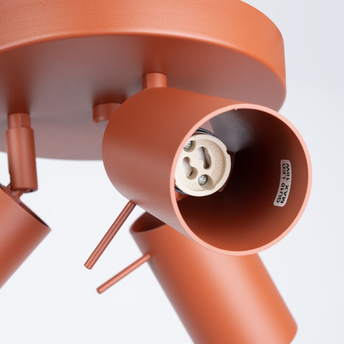 Deckenleuchte "RING 3P" – Deckenleuchte in Roter Ocker | Dexity Lichtdesign