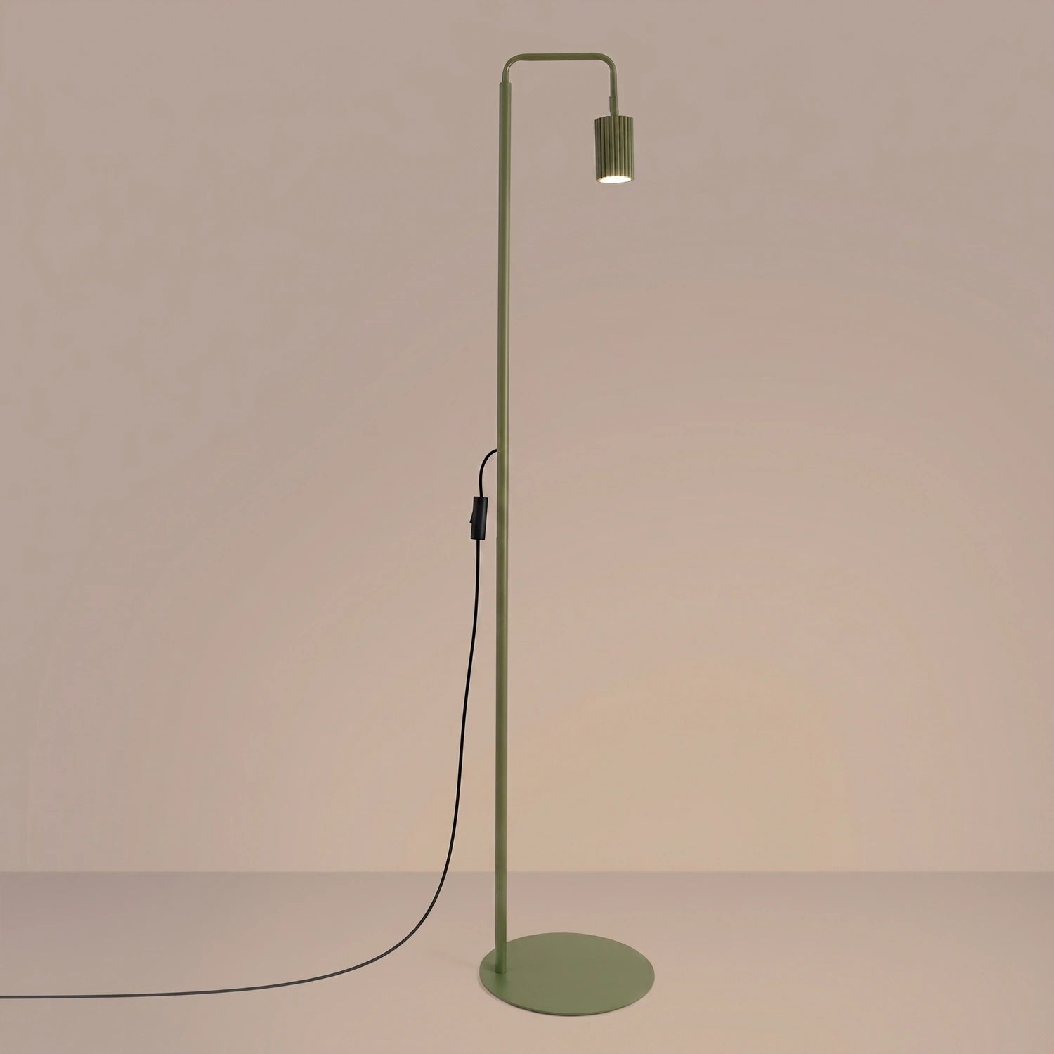 Stehlampe "KARBON 1"