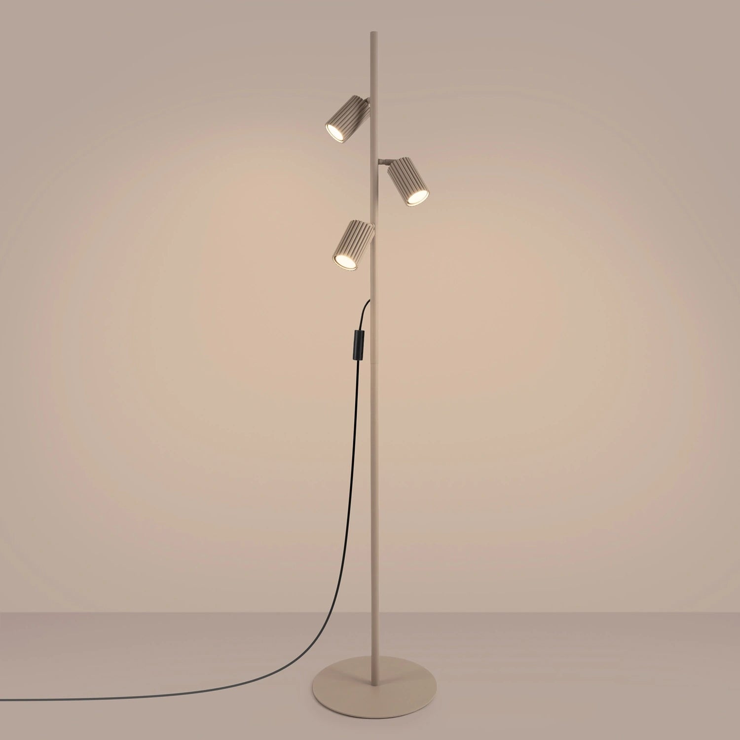 Stehlampe "KARBON 3"