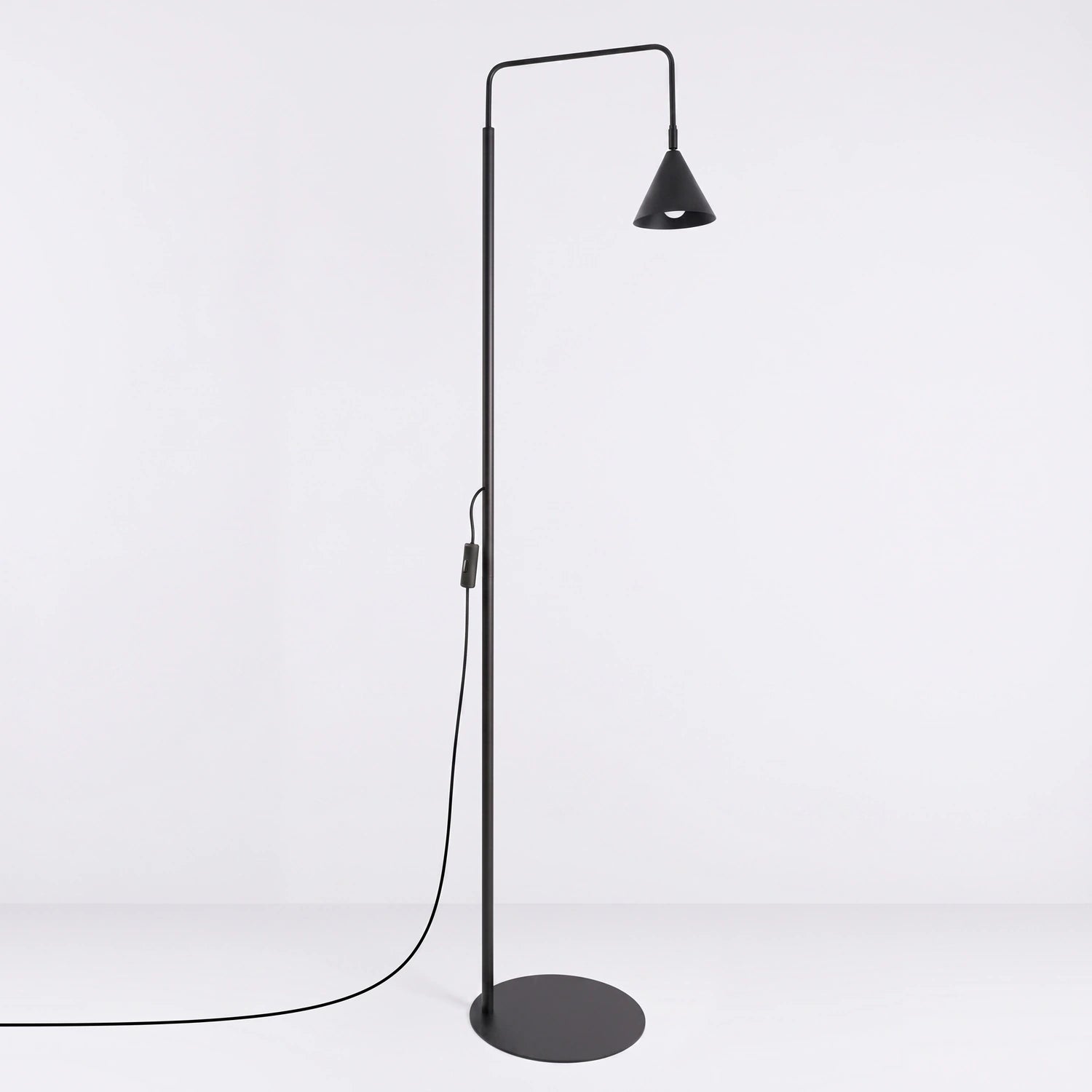 Stehlampe "NOX"