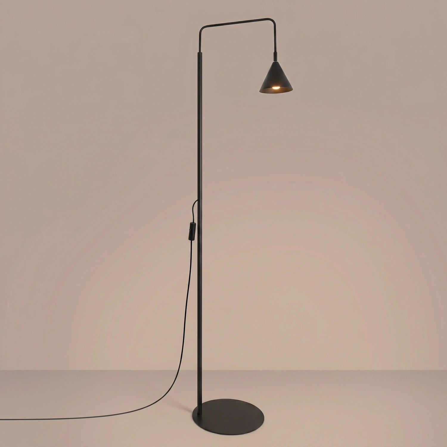 Stehlampe "NOX"