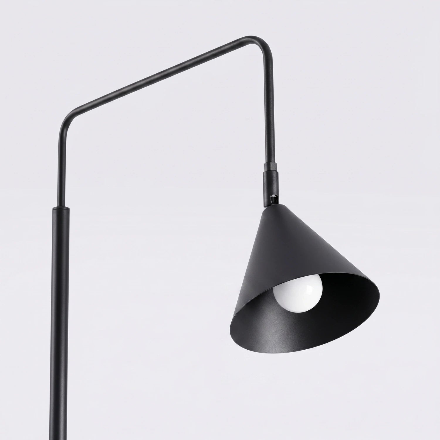 Stehlampe "NOX"