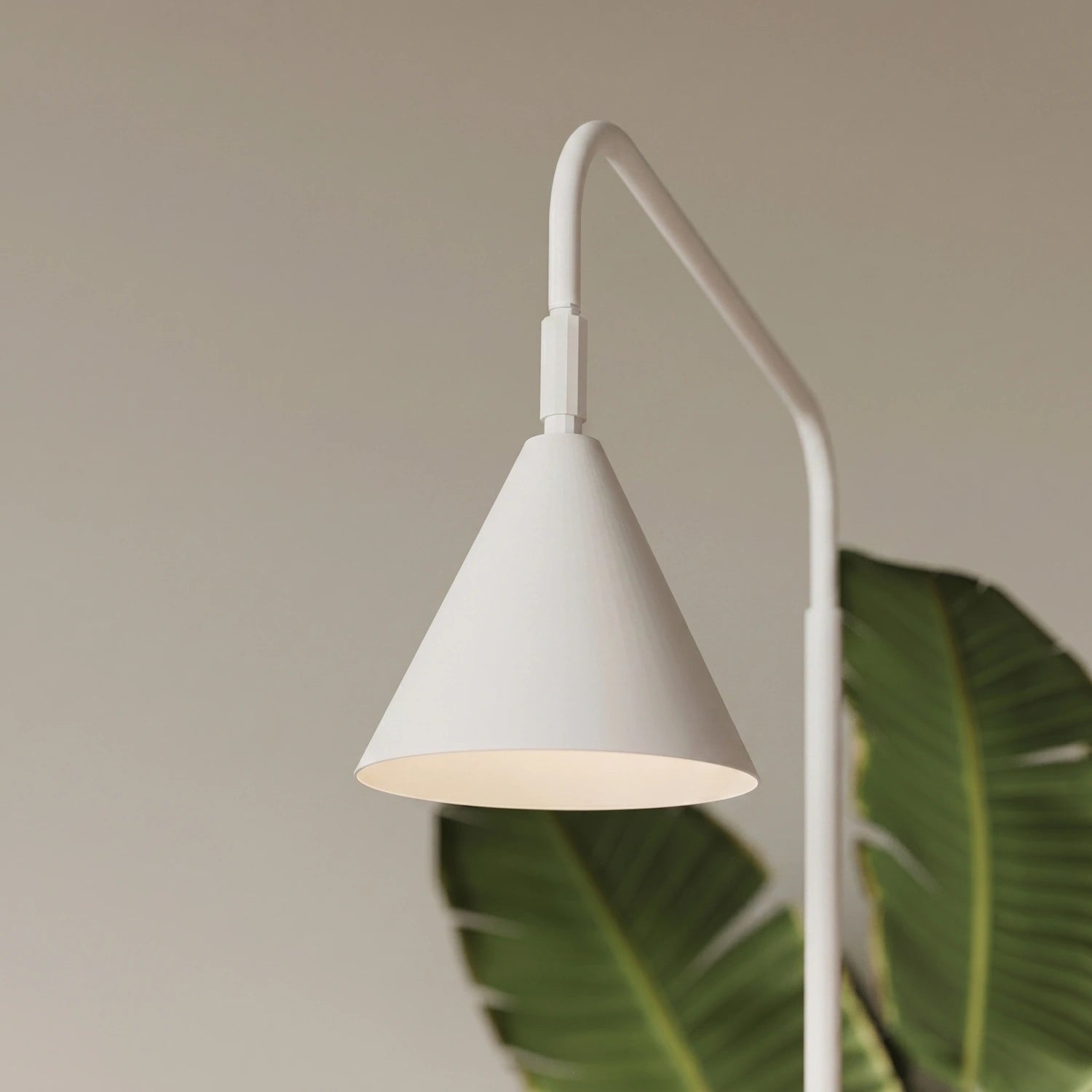 Stehlampe "NOX"