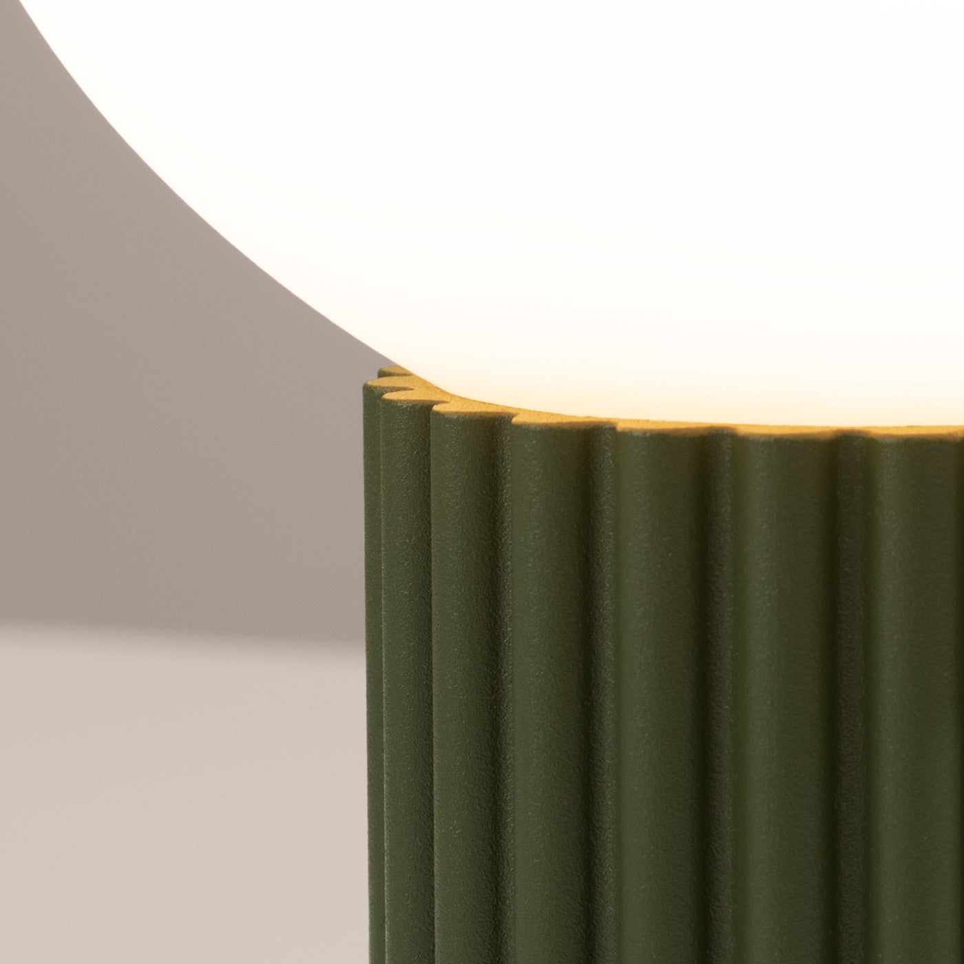 Tischlampe "HALO"