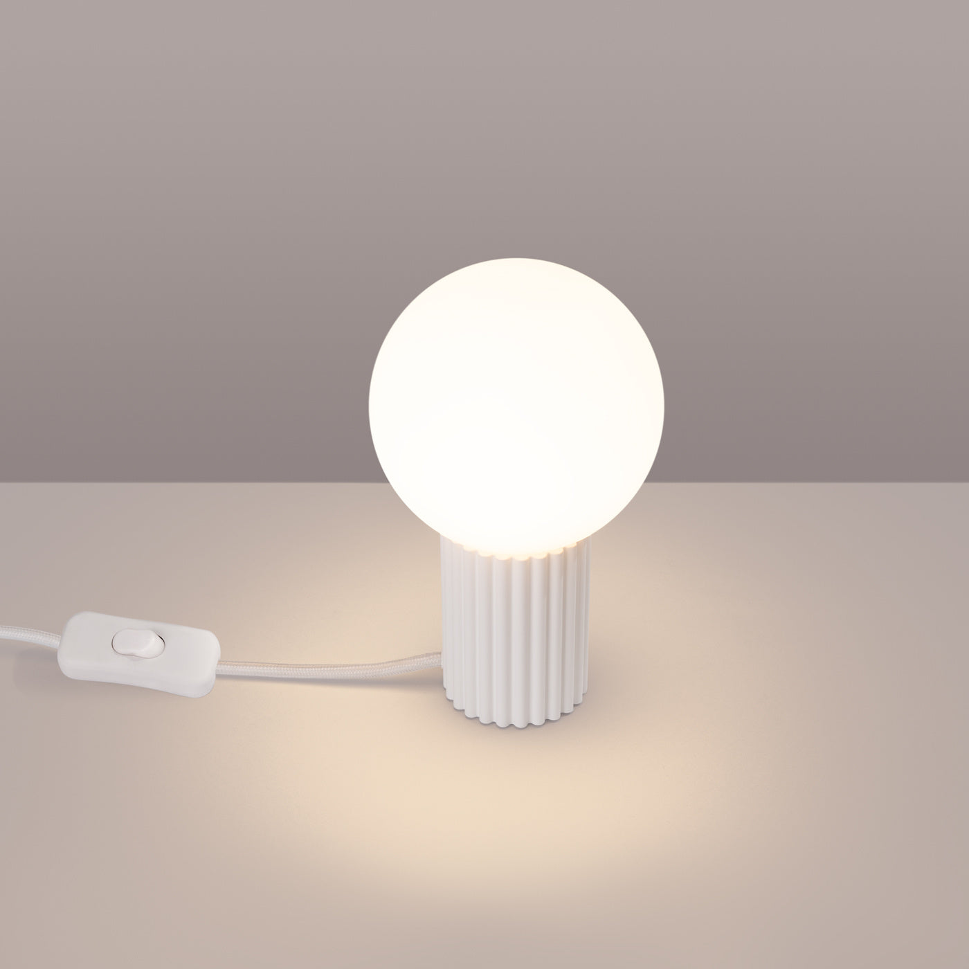 Tischlampe "HALO"