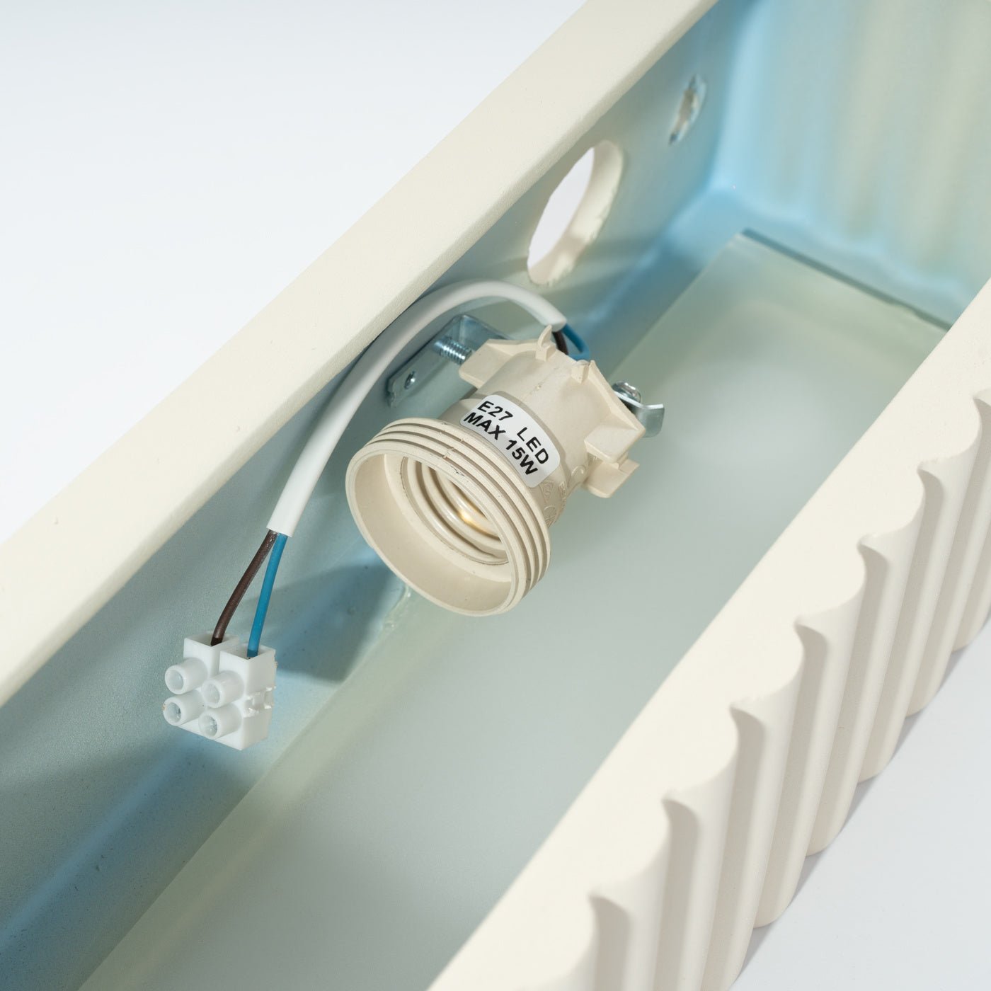 Keramik Wandleuchte "RIGATA" – in Beige | Dexity Lichtdesign