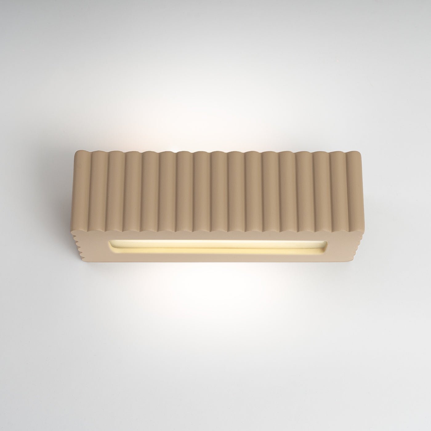 Keramik Wandleuchte "RIGATA" – in Taupe | Dexity Lichtdesign