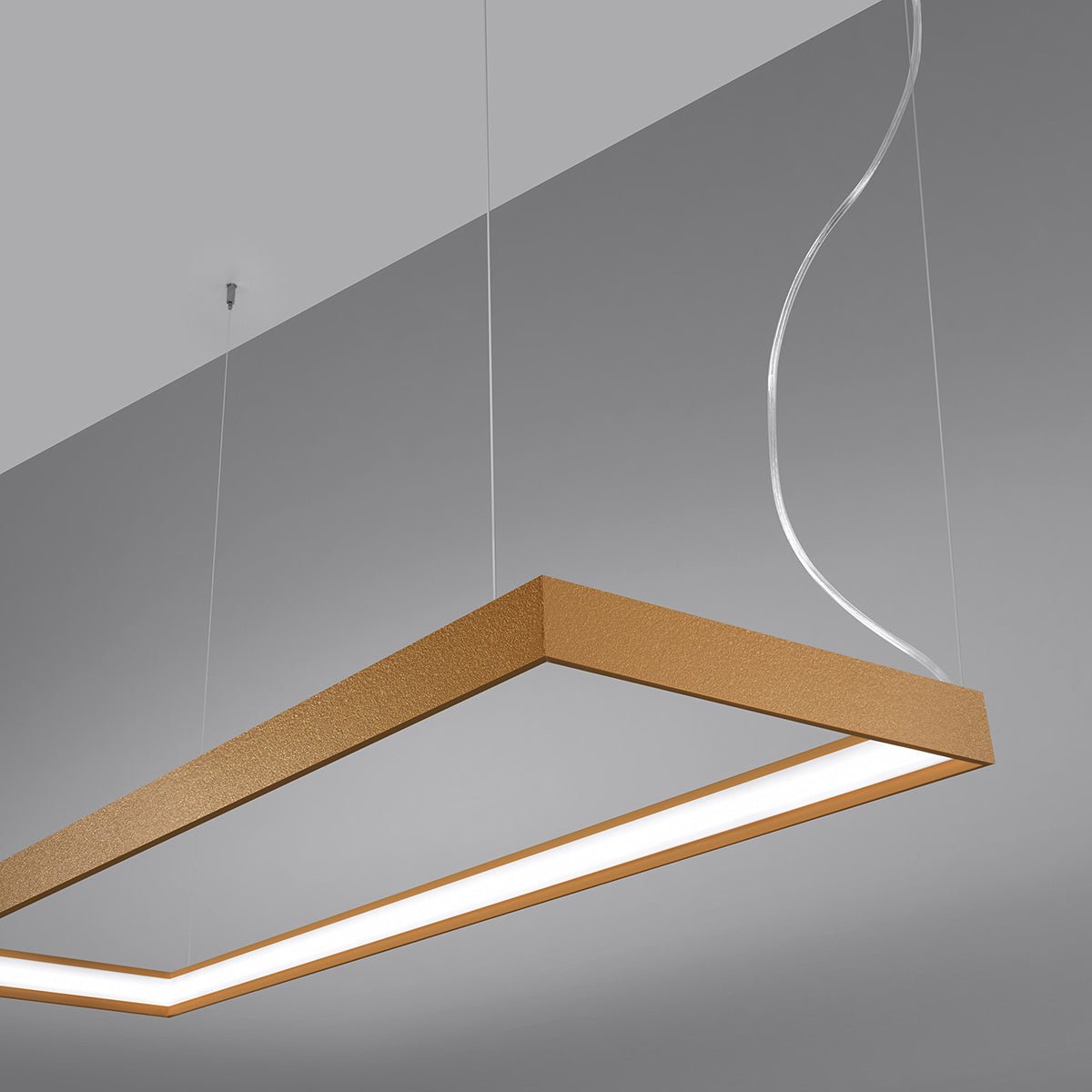 Kronleuchter "TUULA M" 4000K – Pendelleuchte in Golden | Dexity Lichtdesign