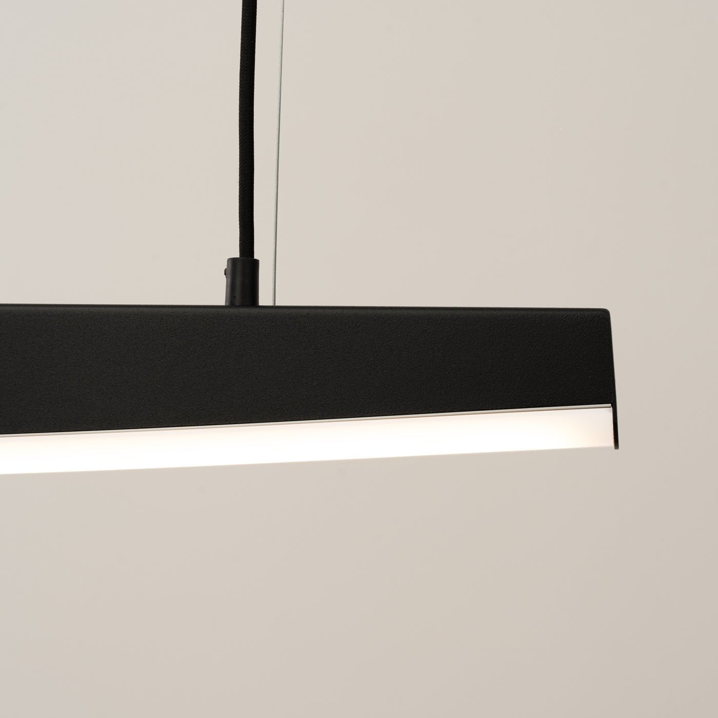 Pendelleuchte "JORUN 120" 3000K – Pendelleuchte in Schwarz | Dexity Lichtdesign