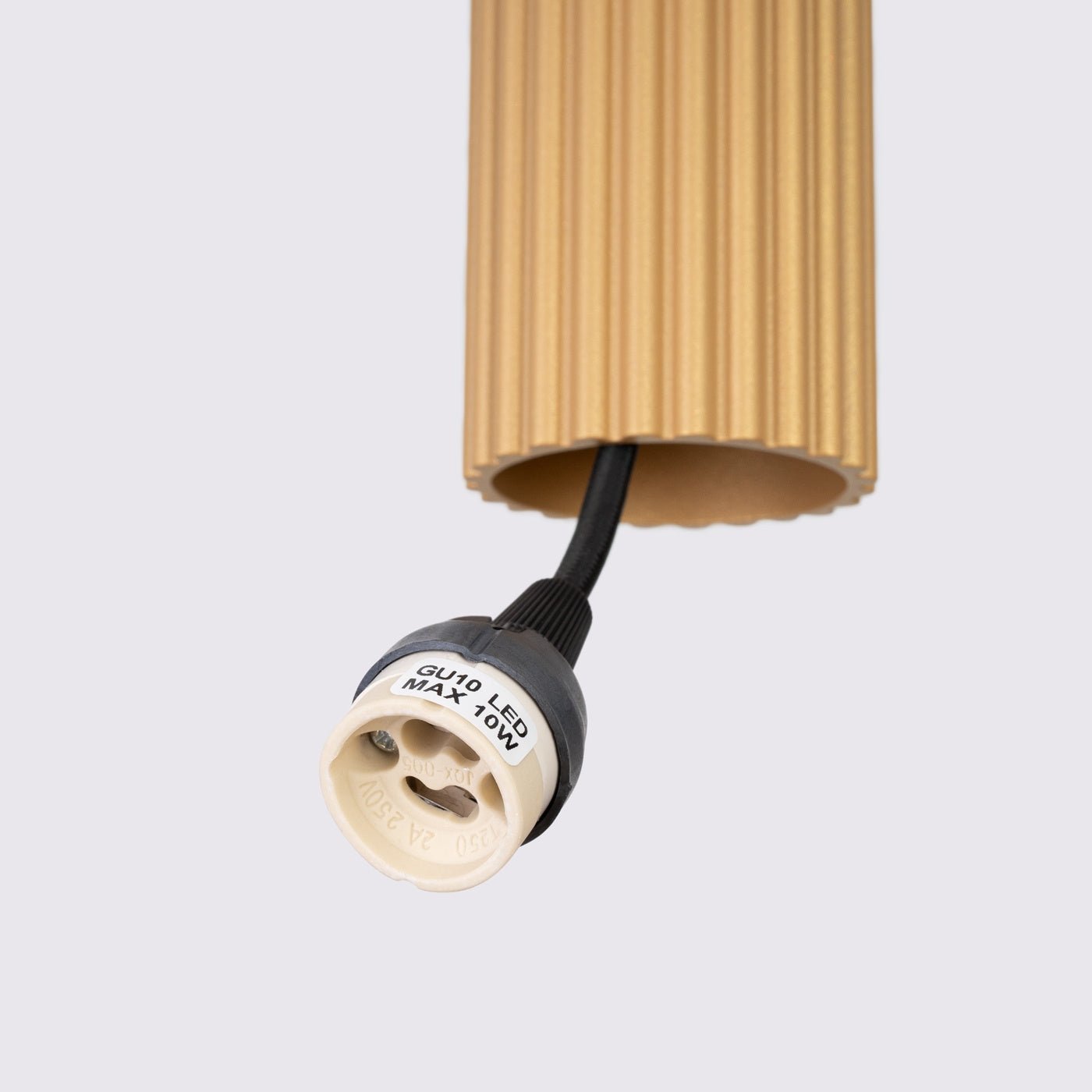 Pendelleuchte "KARBON 3L" – Pendelleuchte in Golden | Dexity Lichtdesign