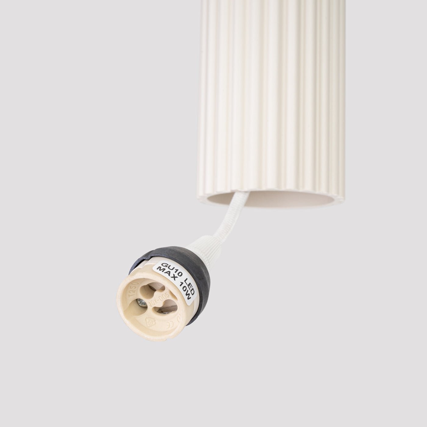 Pendelleuchte "KARBON 3L" – Pendelleuchte in Beige | Dexity Lichtdesign