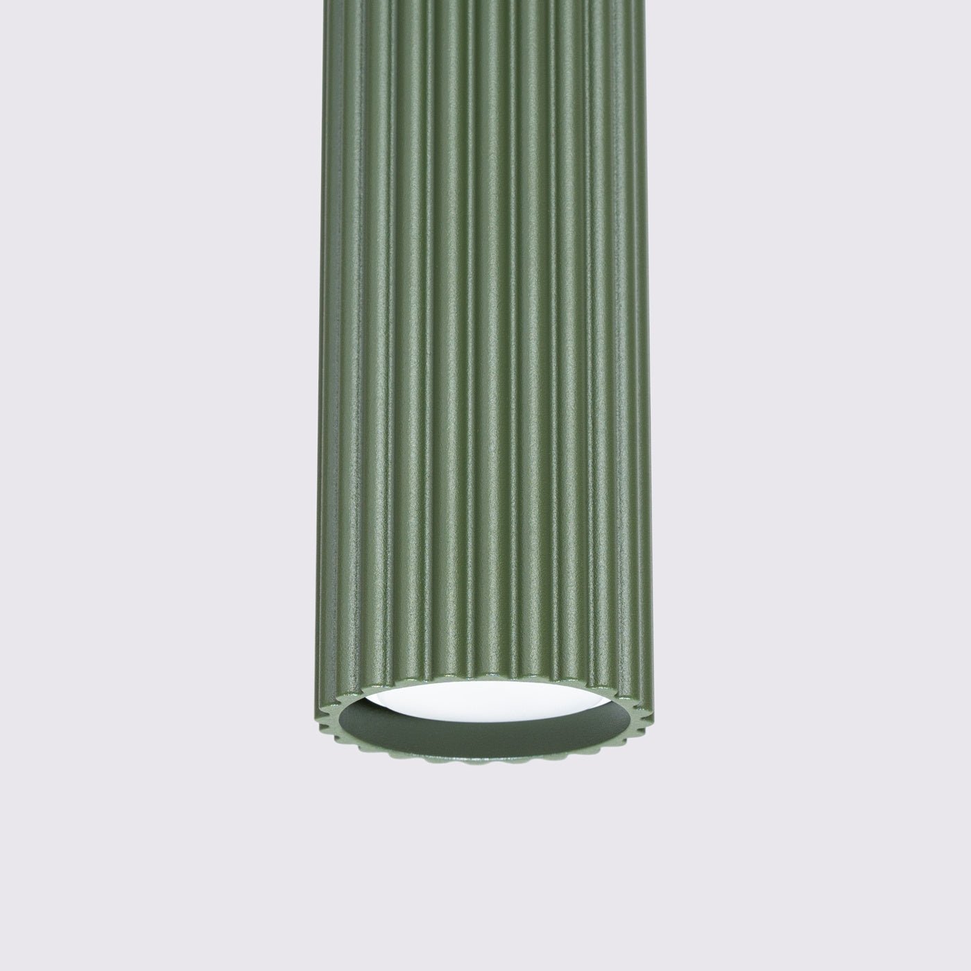 Pendelleuchte "KARBON 3L" – Pendelleuchte in Olivgrün | Dexity Lichtdesign