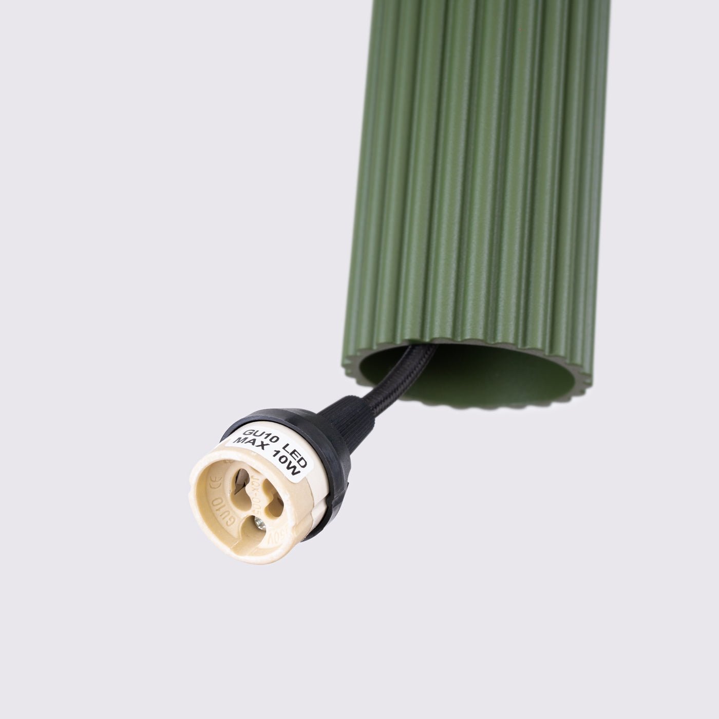 Pendelleuchte "KARBON 3L" – Pendelleuchte in Olivgrün | Dexity Lichtdesign
