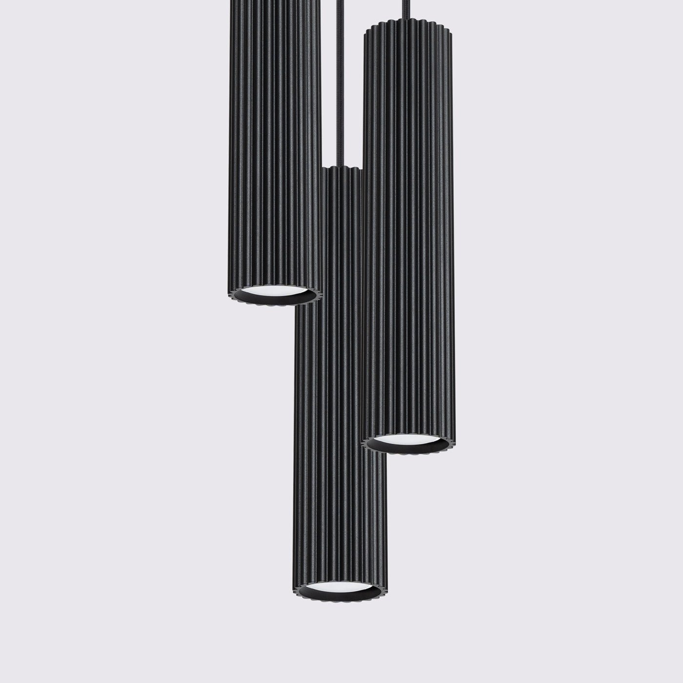 Pendelleuchte "KARBON 3P" – Pendelleuchte in Schwarz | Dexity Lichtdesign