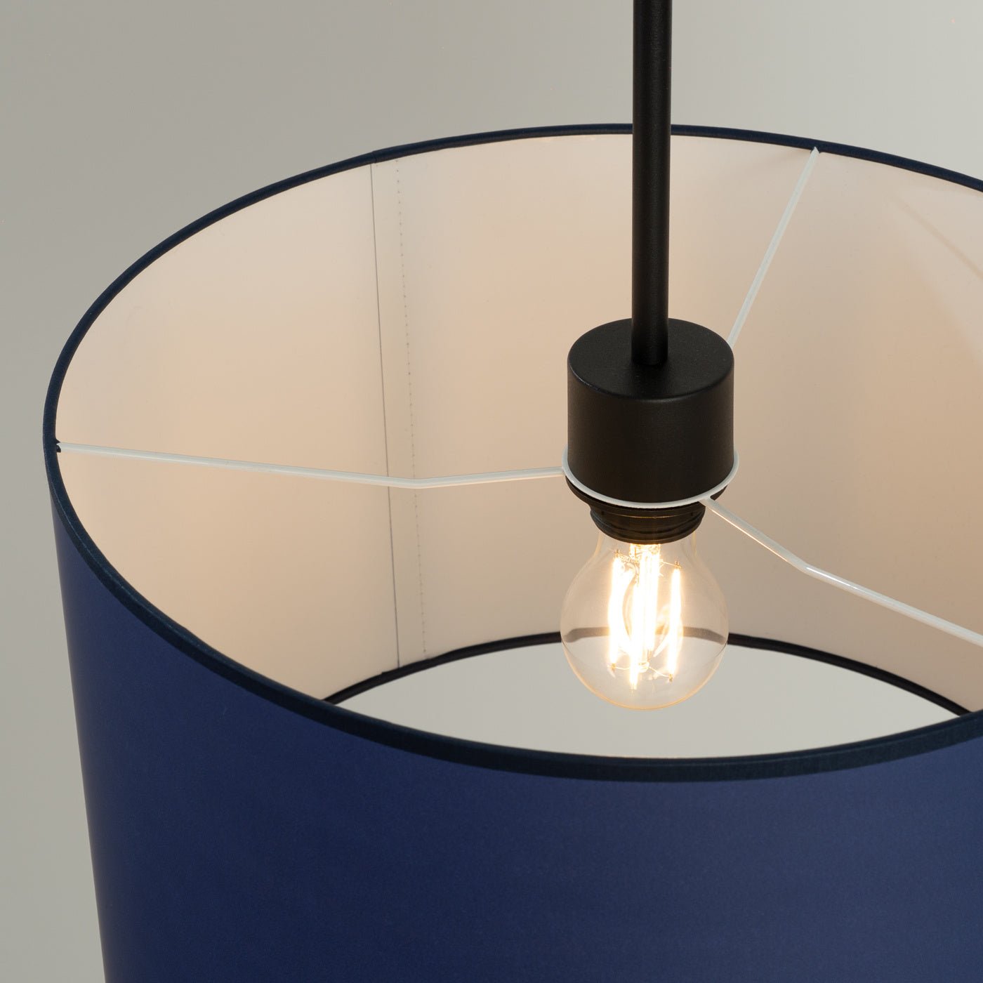 Pendelleuchte "NEVIA" – in Marineblau | Dexity Lichtdesign