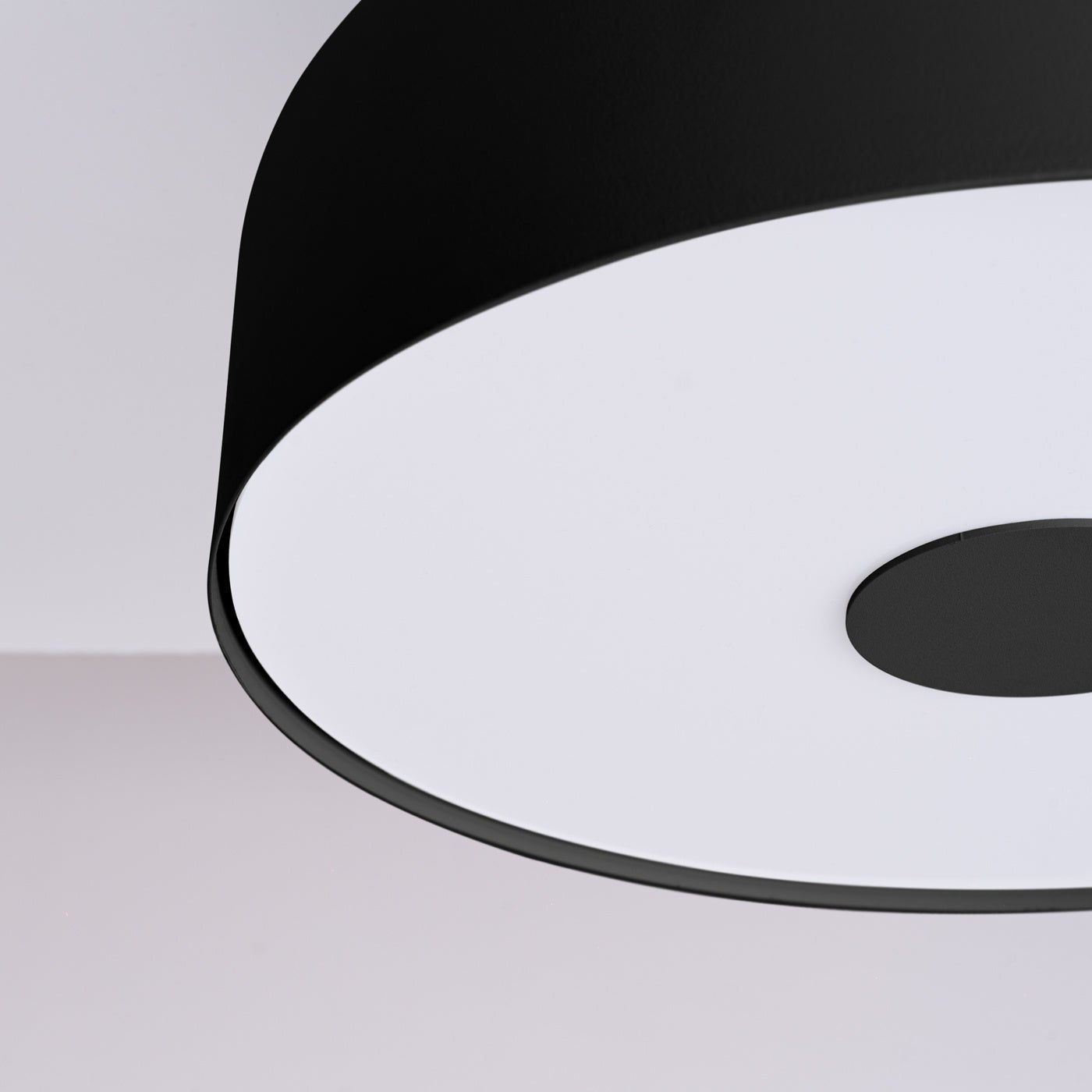 Plafond "OMIQ" – Deckenleuchte in Schwarz | Dexity Lichtdesign