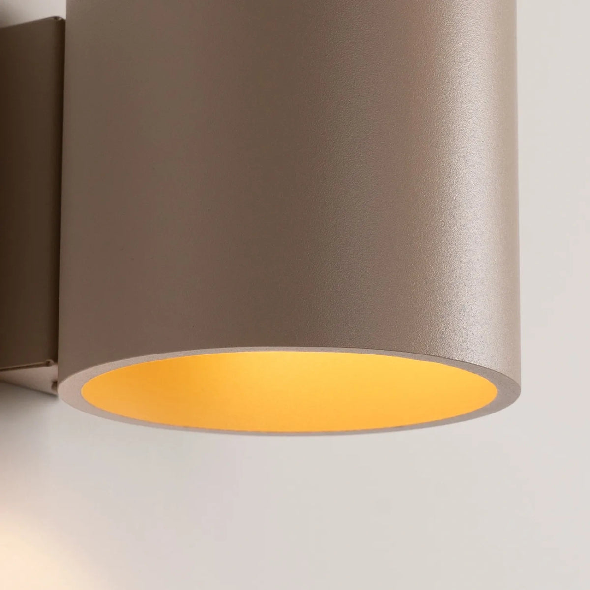 Wandleuchte "Orbis 1" – Wandlampen in Taupe | Dexity Lichtdesign