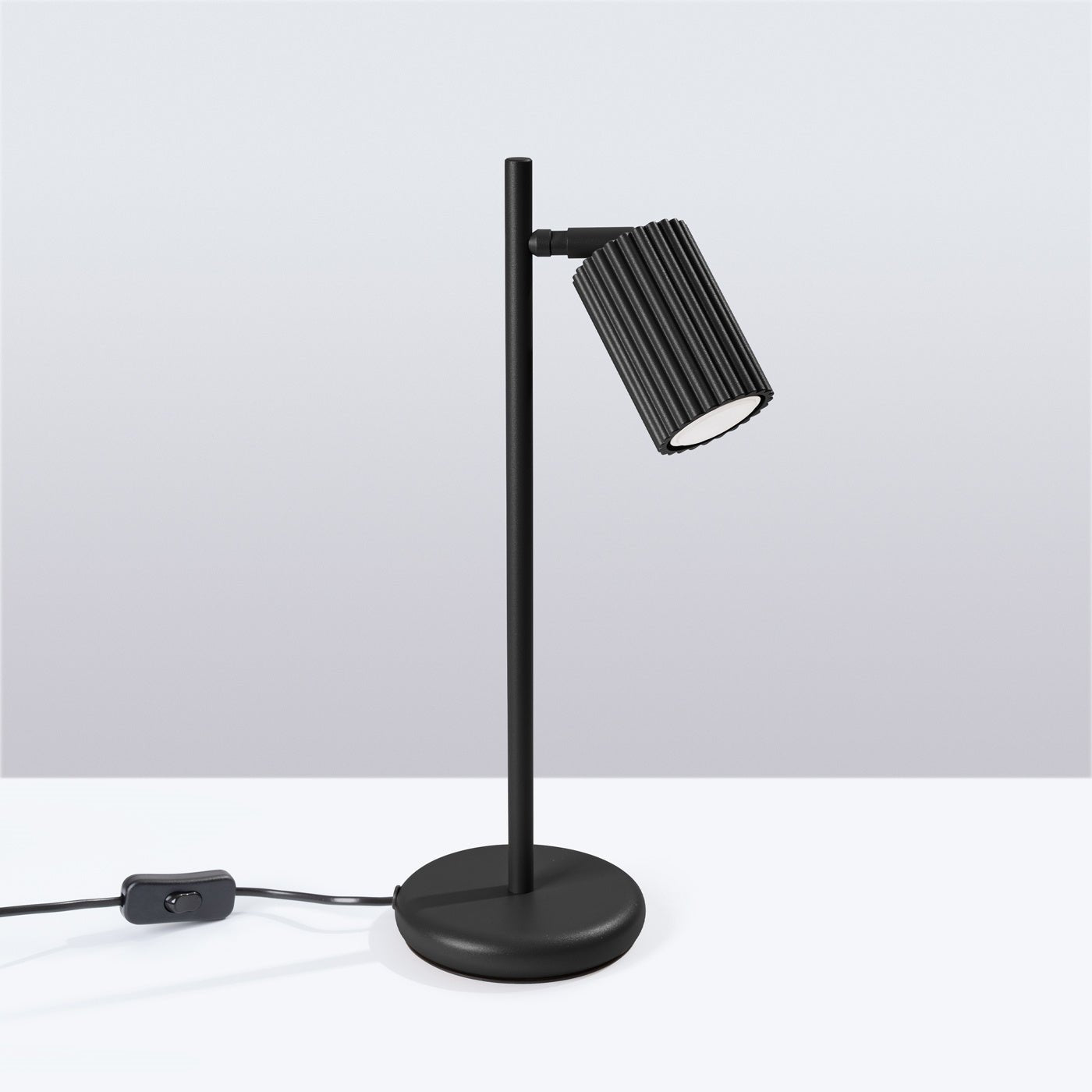 Tischlampe "KARBON" – Schreibtischlampen in Schwarz | Dexity Lichtdesign