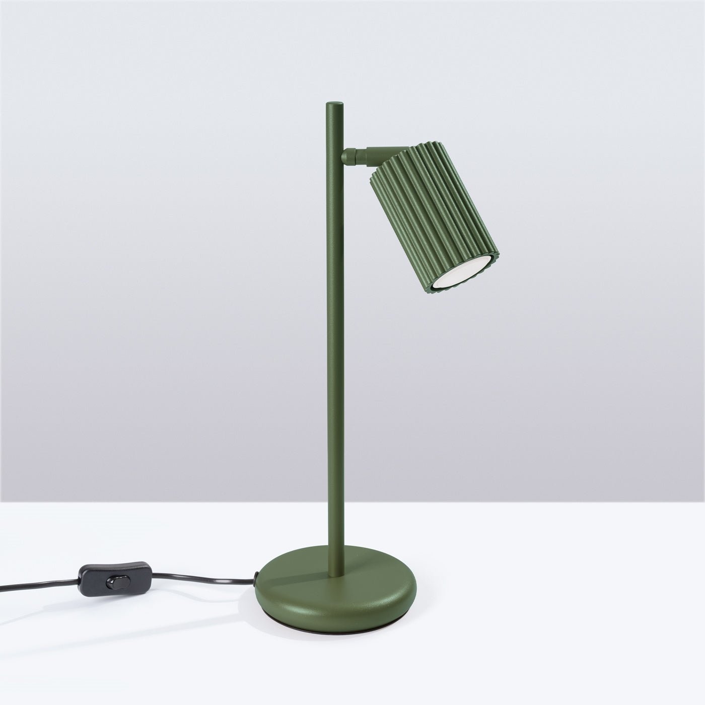 Tischlampe "KARBON" – Schreibtischlampen in Olivgrün | Dexity Lichtdesign