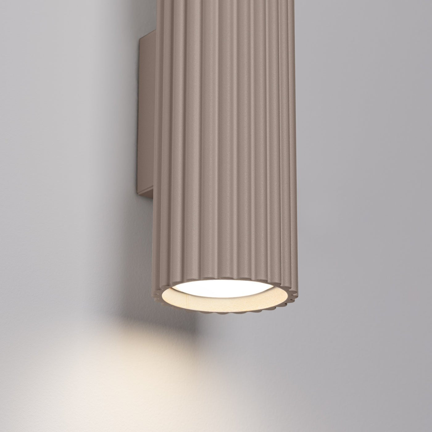 Wandleuchte "KARBON 30" – Wandleuchte in Taupe | Dexity Lichtdesign