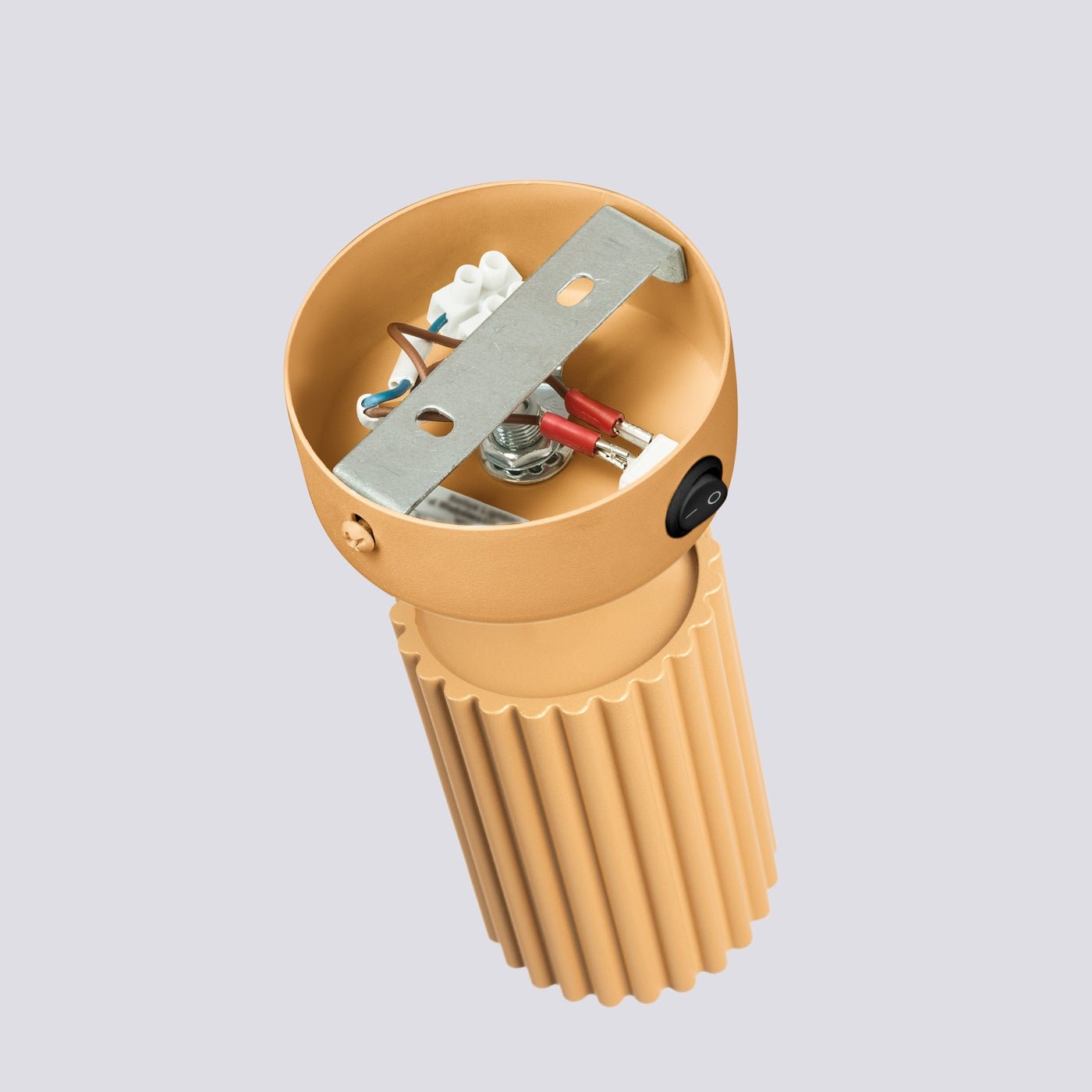 Wandleuchte "KARBON" mit Schalter – Wandleuchte in Golden | Dexity Lichtdesign