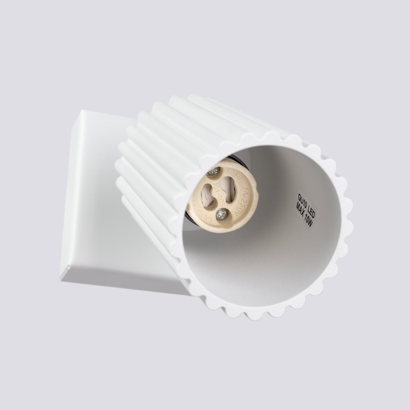 Wandleuchte "KARBON" – Wandleuchte in Weiß | Dexity Lichtdesign
