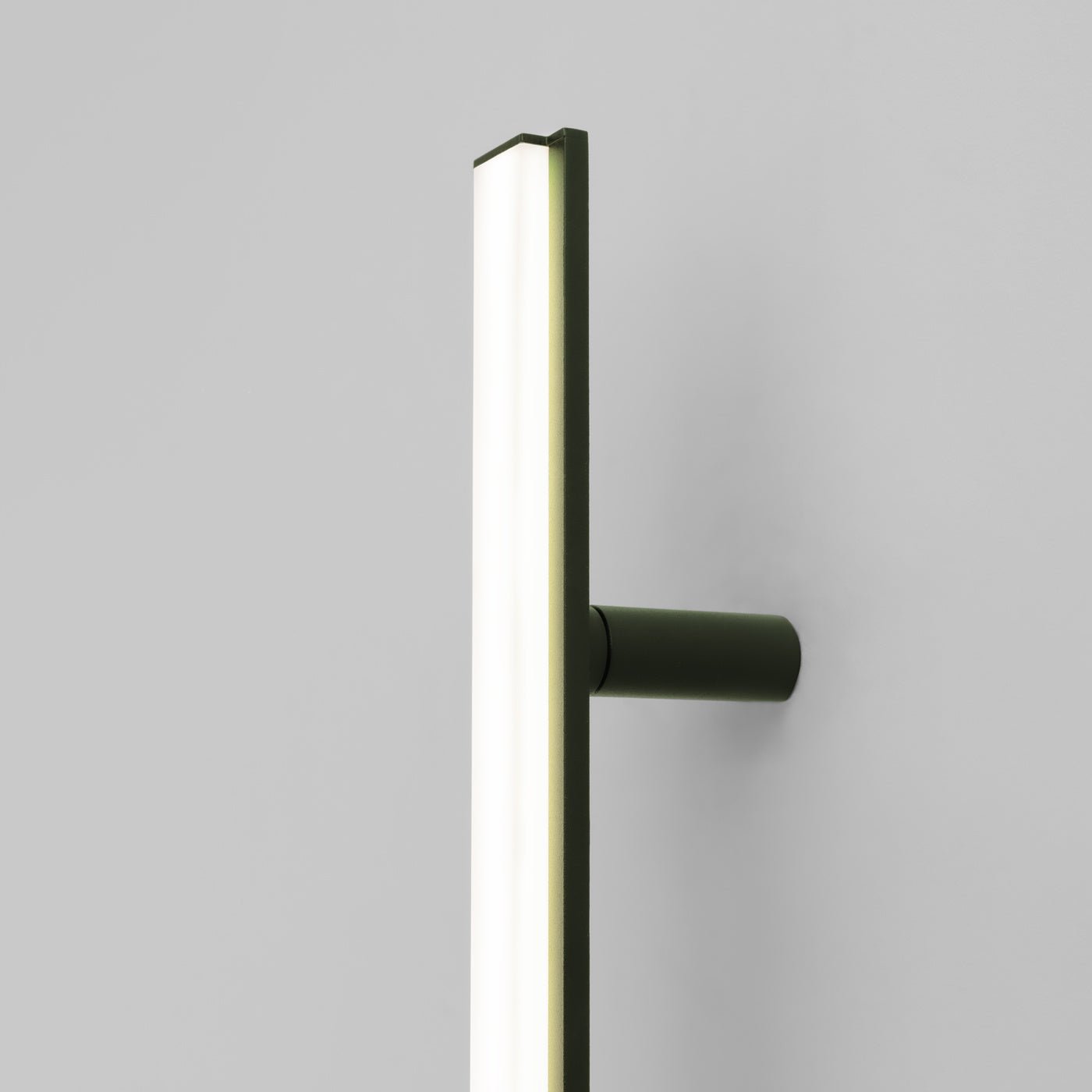 Wandleuchte "LAGOM 120" 4000K – Wandleuchte in Olivgrün | Dexity Lichtdesign