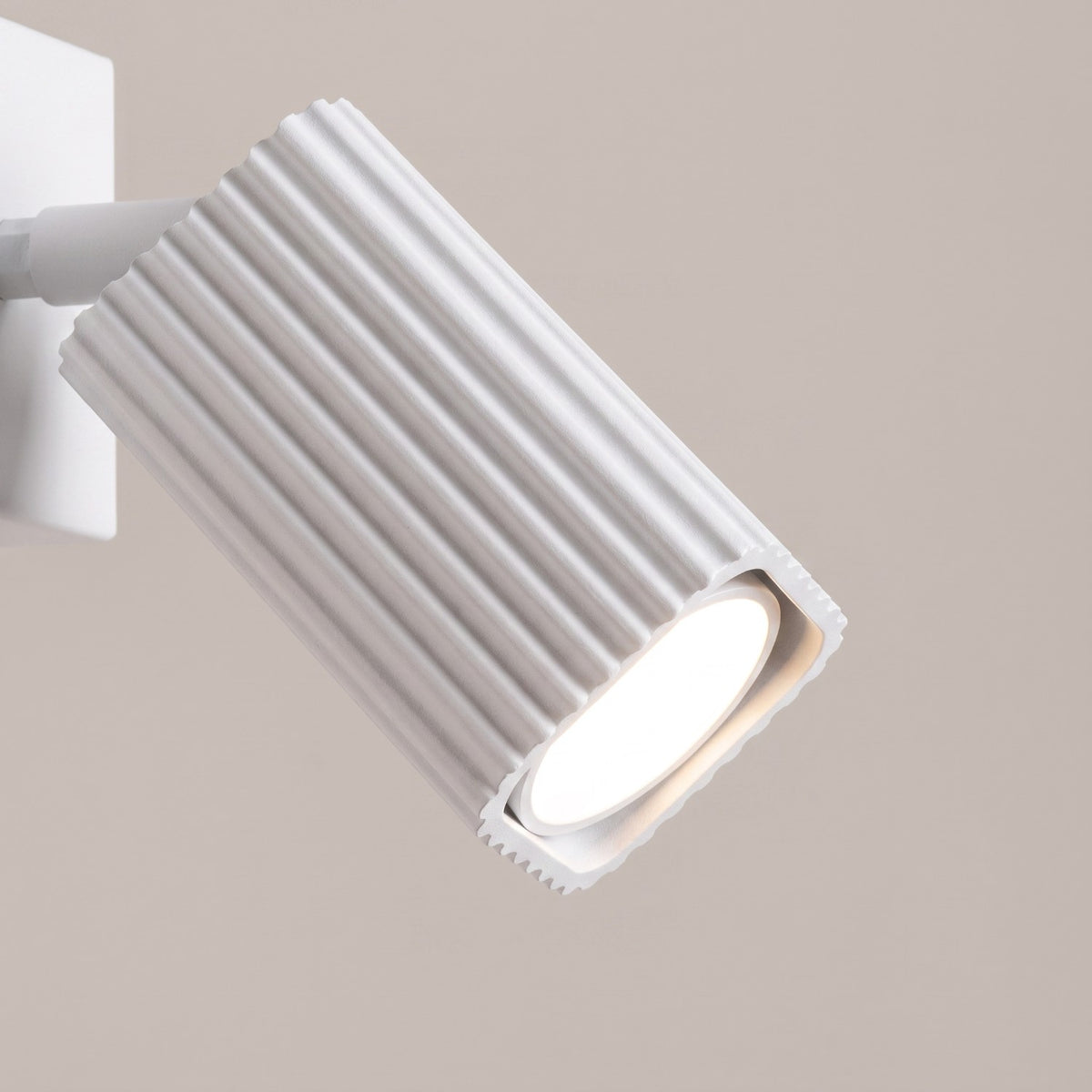 Wandleuchte "RAYO" mit Schalter