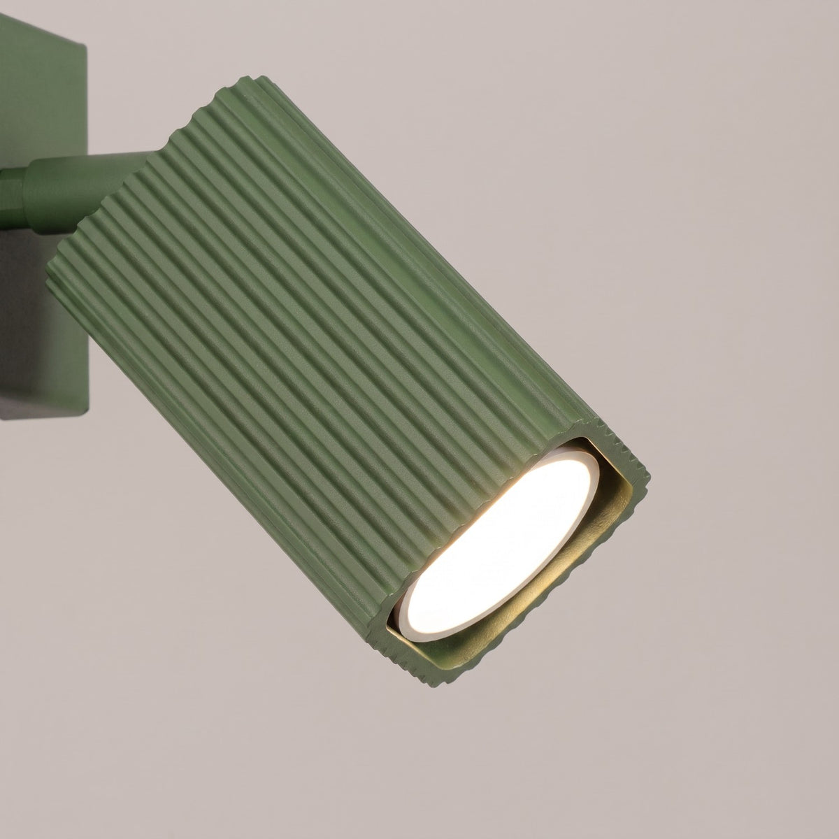 Wandleuchte "RAYO" mit Schalter