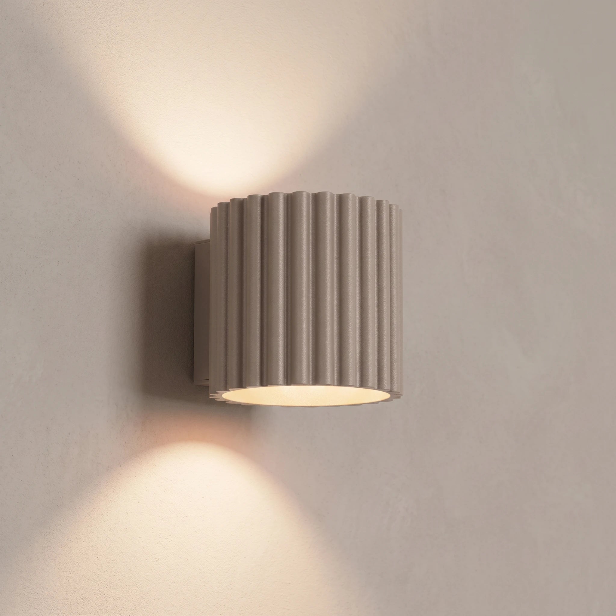 Wandleuchte "AURA"