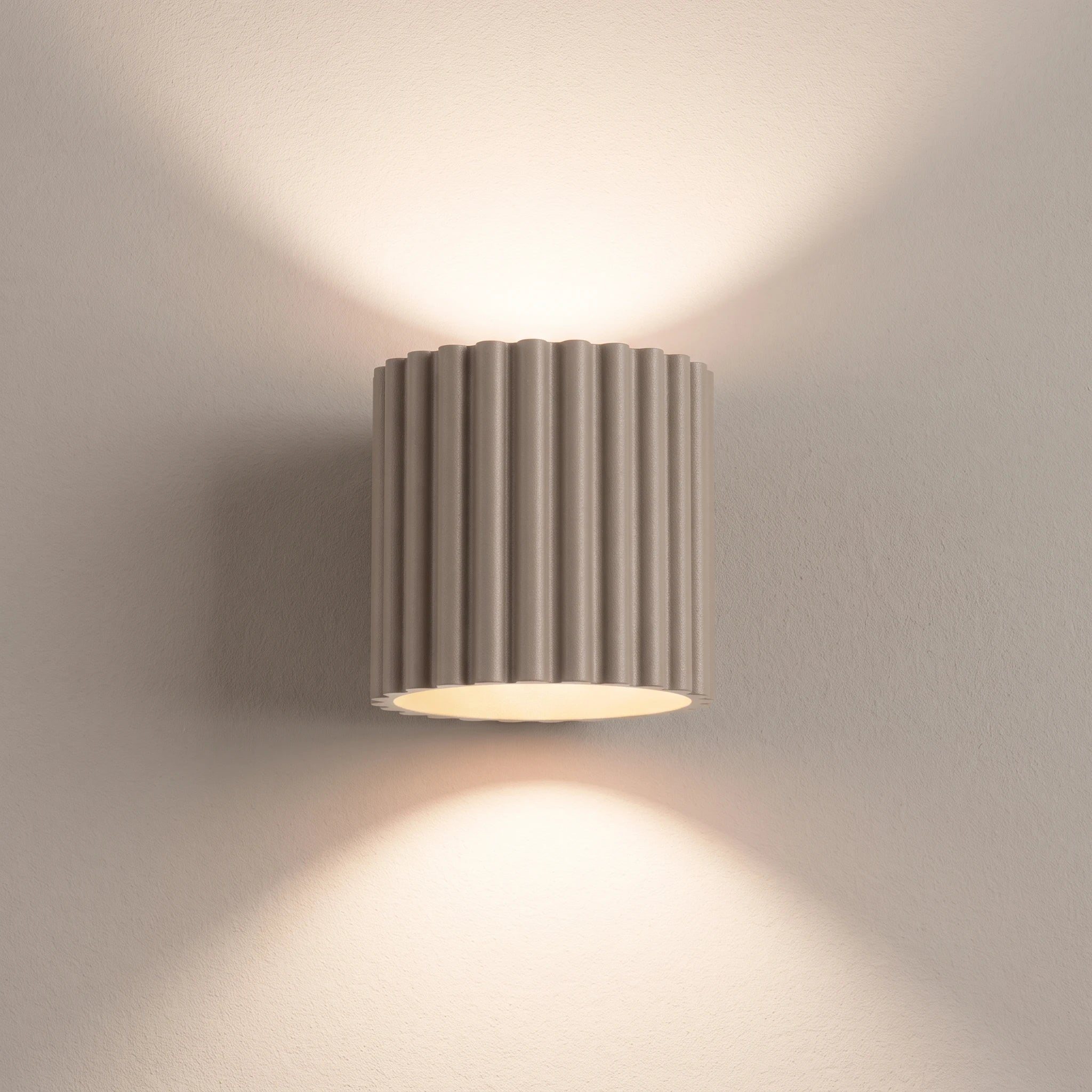 Wandleuchte "AURA" Up & Down