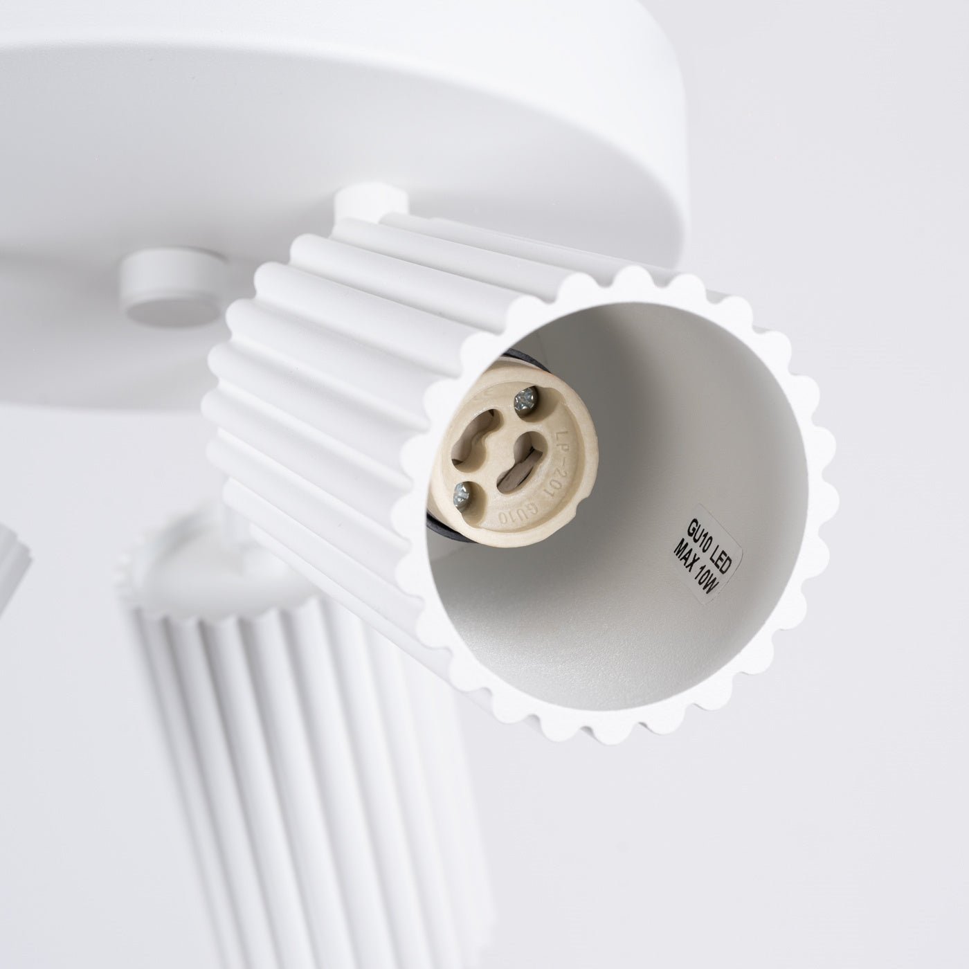 Deckenleuchte "KARBON 3P" – Deckenleuchte in Weiß | Dexity Lichtdesign