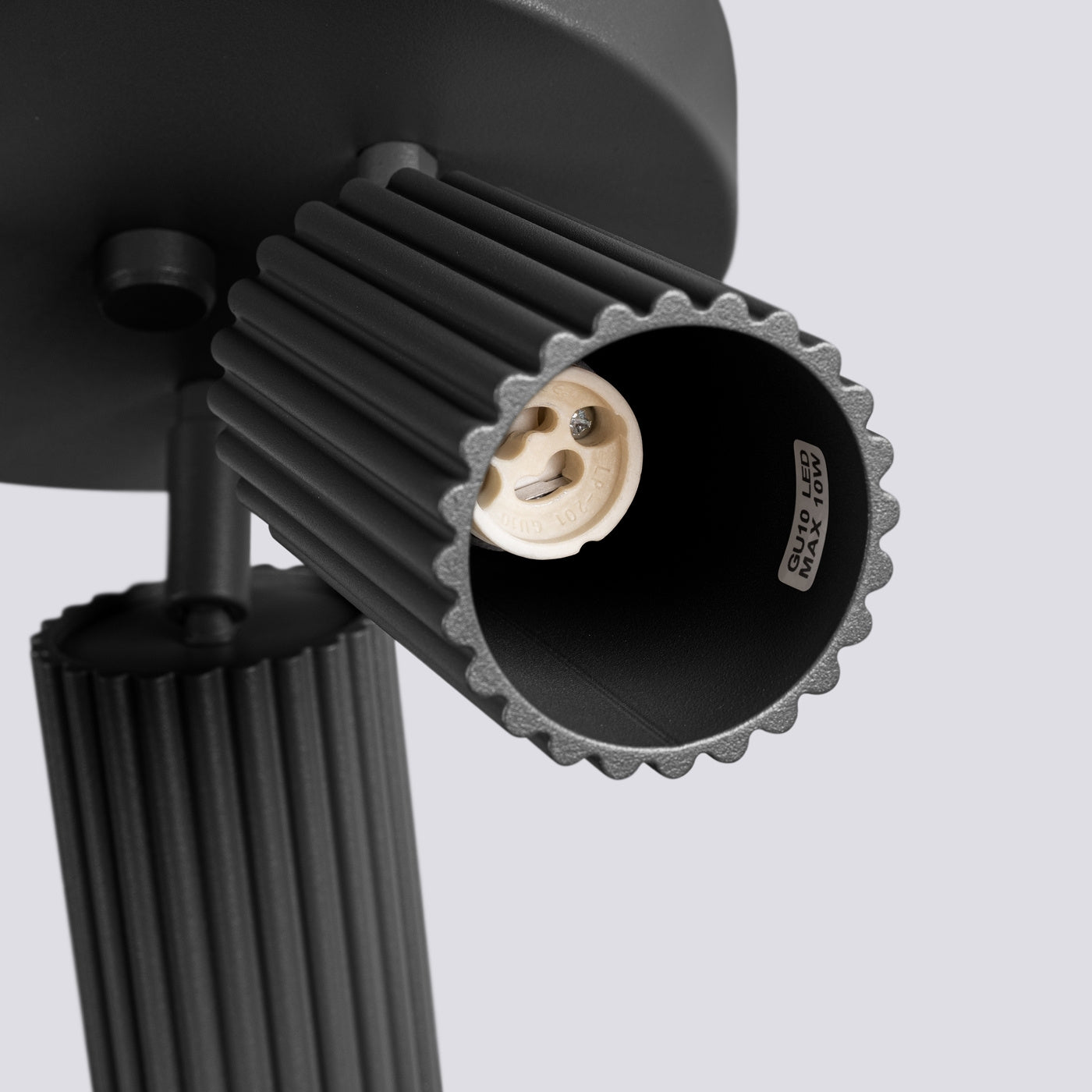 Deckenleuchte "KARBON 3P" – Deckenleuchte in Schwarz | Dexity Lichtdesign