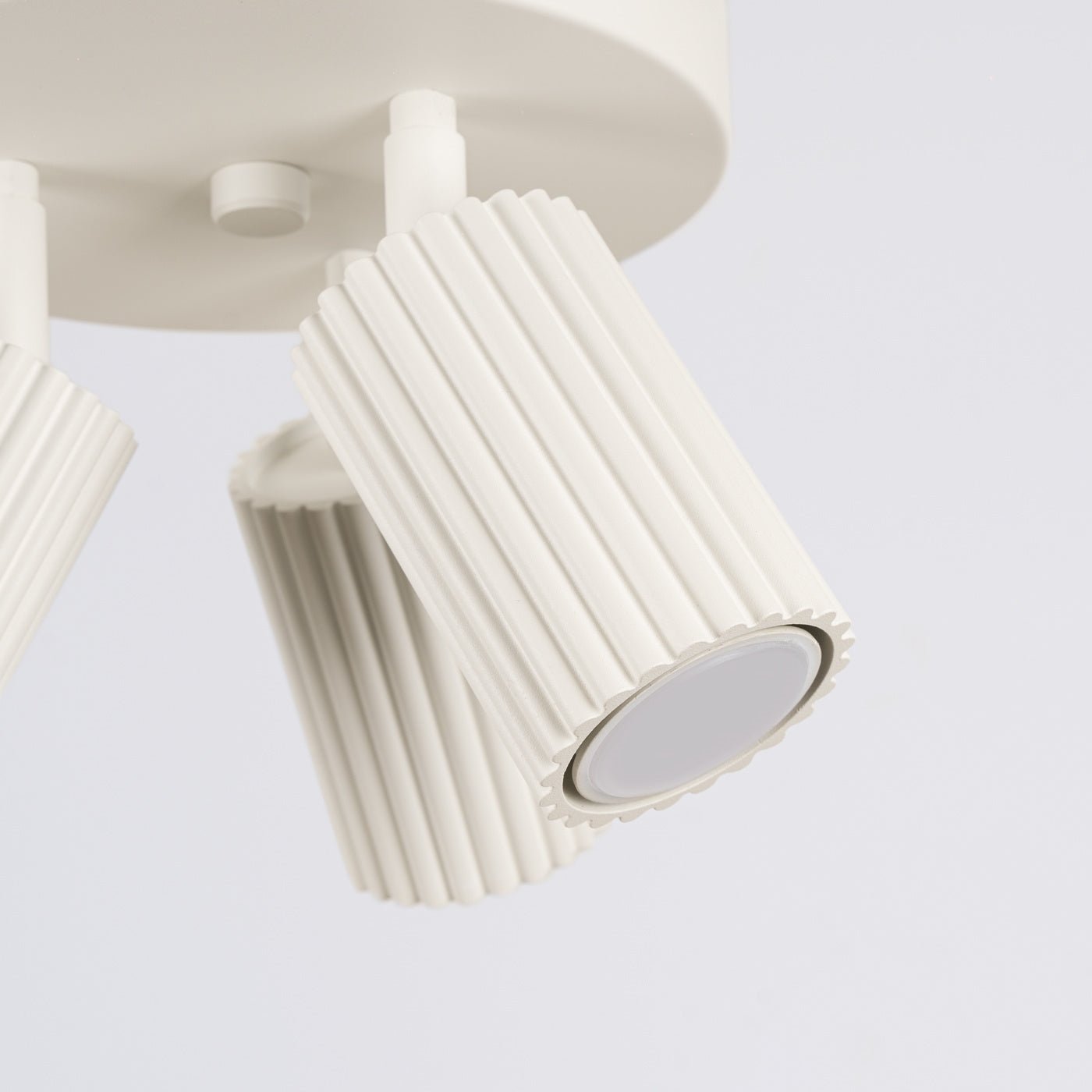 Deckenleuchte "KARBON 3P" – Deckenleuchte in Beige | Dexity Lichtdesign