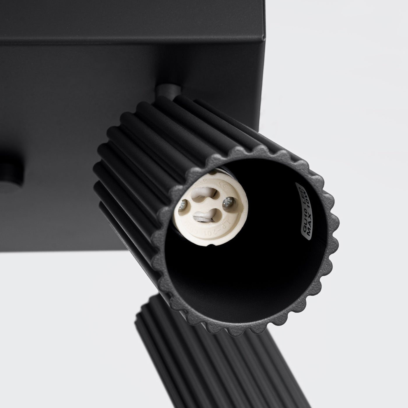 Deckenleuchte "KARBON 4" – Deckenleuchte in Schwarz | Dexity Lichtdesign